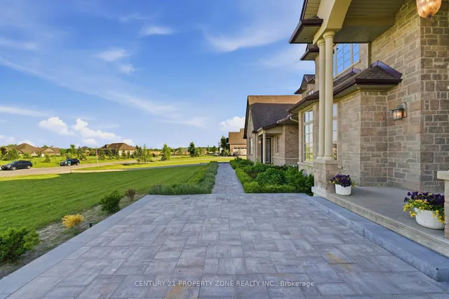 14 Wisteria Lane, Haldimand 3