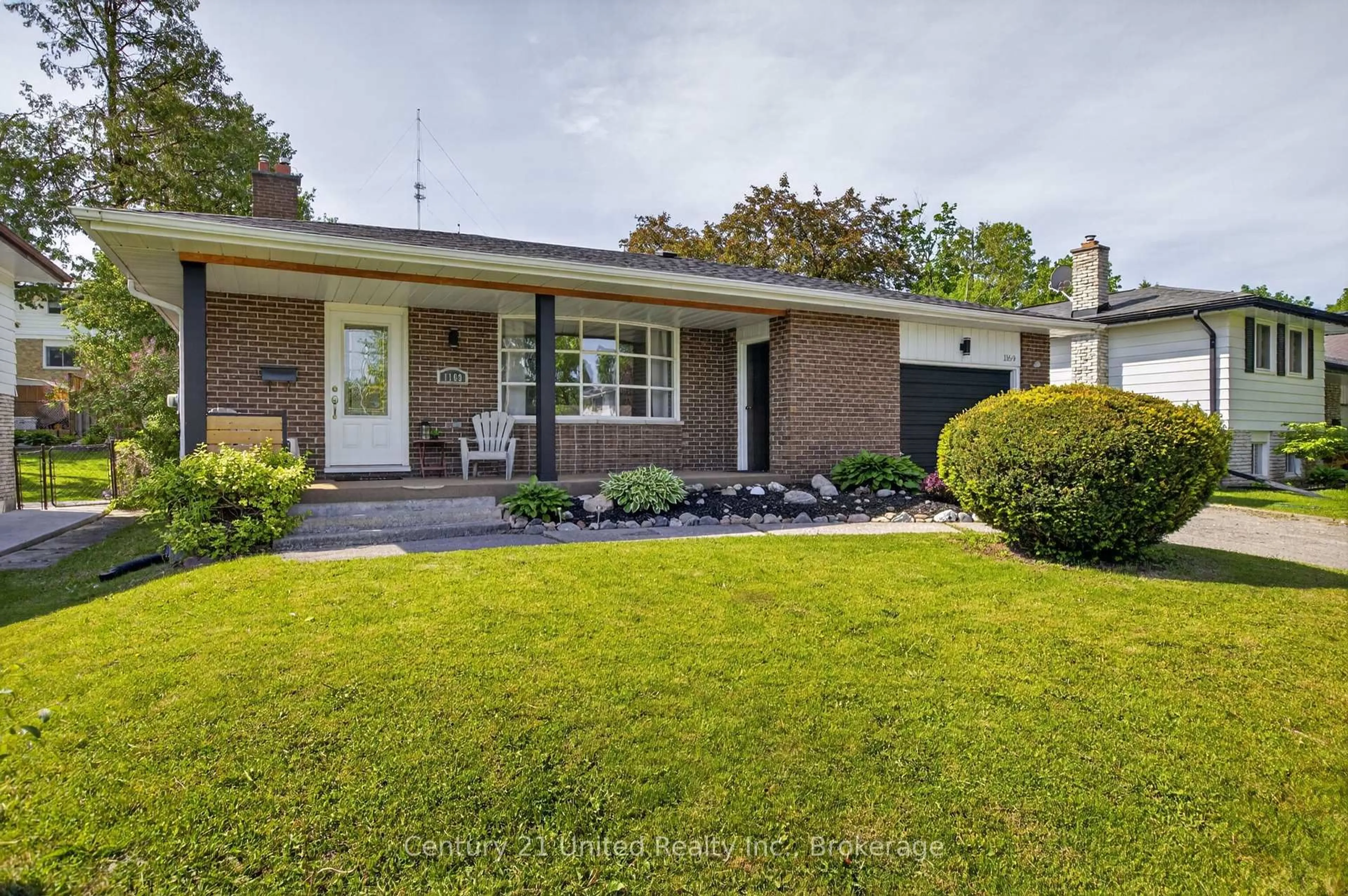 Home with brick exterior material, street for 1169 Danita Blvd, Peterborough Ontario K9J 7J9