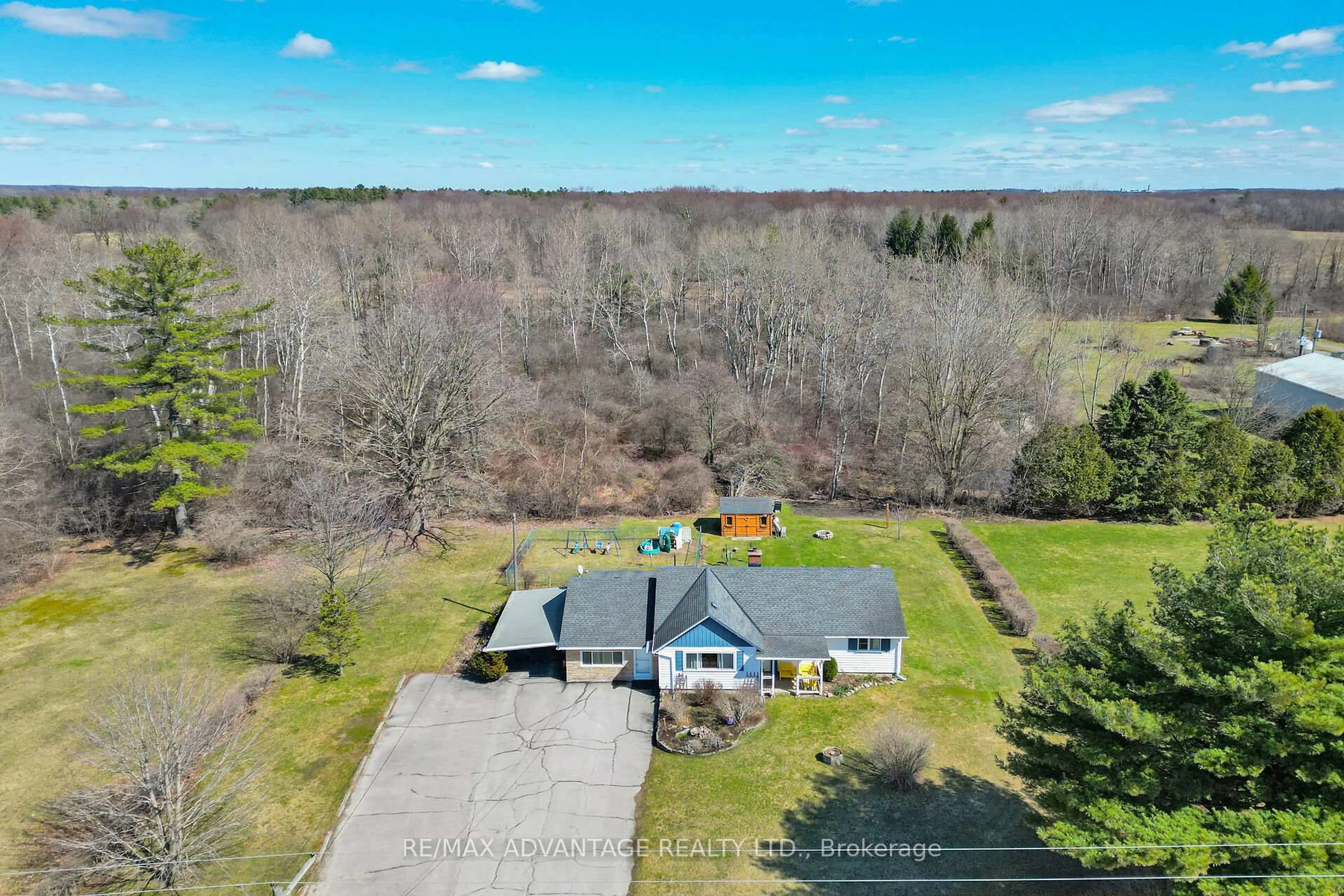 A pic from outside/outdoor area/front of a property/back of a property/a pic from drone, water/lake/river/ocean view for 2678 Dorchester Rd, Thames Centre Ontario N0L 1G5