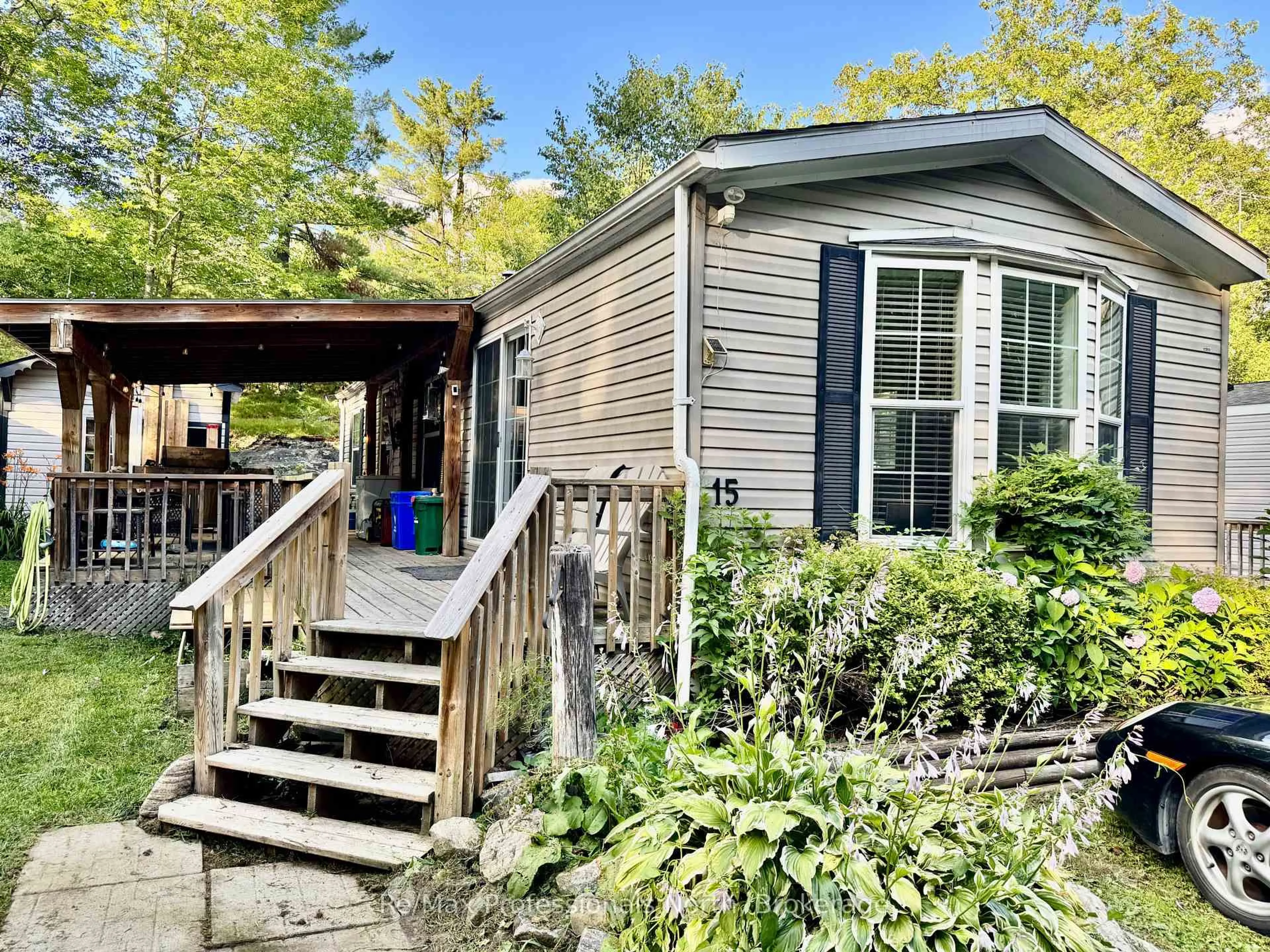 Unknown for 1007 RACOON Rd #15, Gravenhurst Ontario P1P 1R1