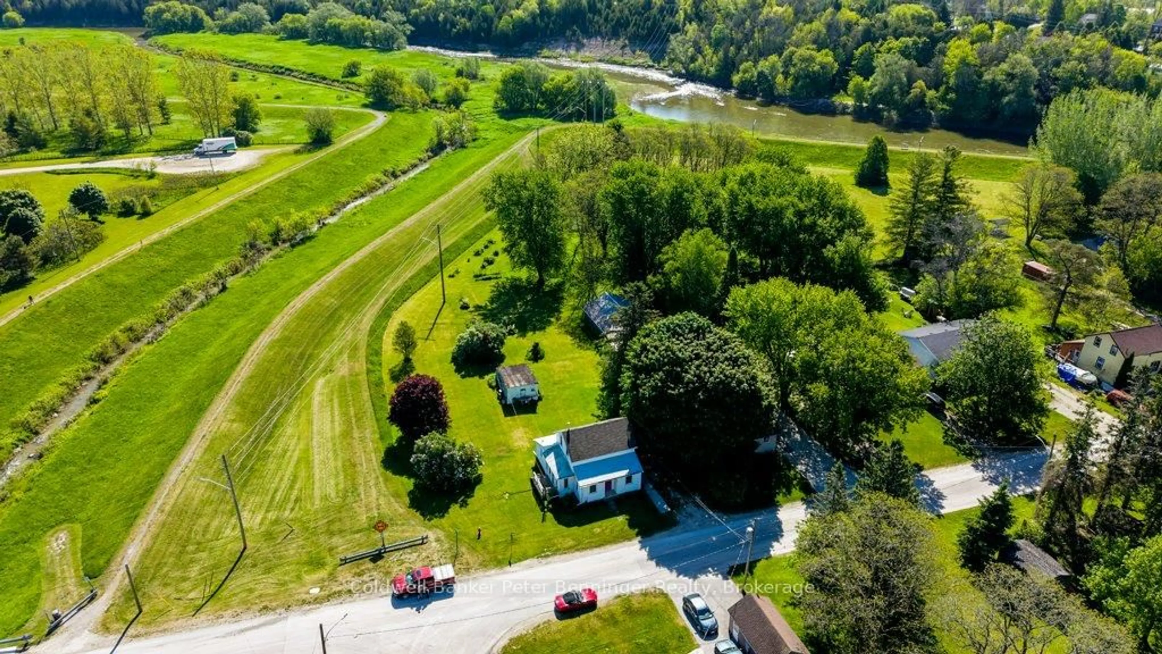 A pic from outside/outdoor area/front of a property/back of a property/a pic from drone, water/lake/river/ocean view for 459 Ross St, Arran-Elderslie Ontario N0G 2N0