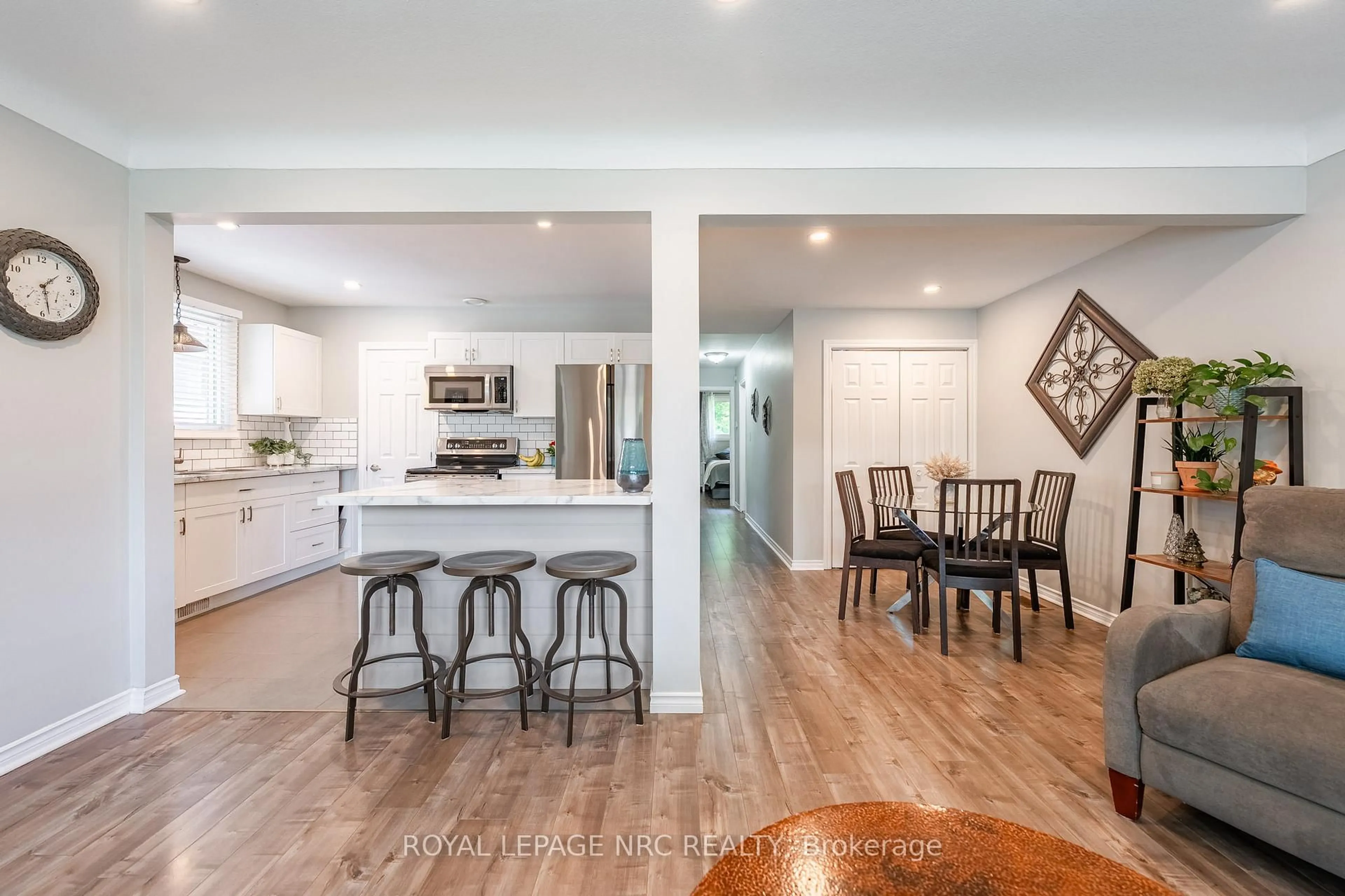 Open concept kitchen, unknown for 12 CYPRESS St, St. Catharines Ontario L2N 4L9
