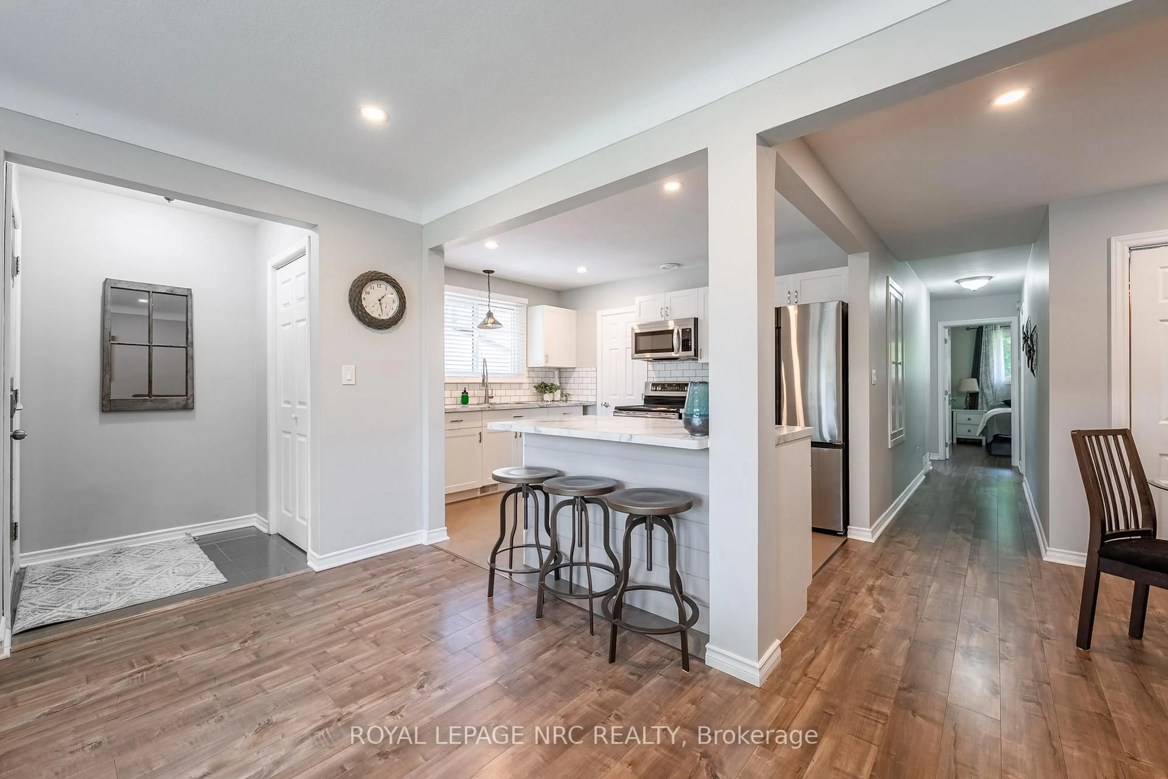 Open concept kitchen, unknown for 12 CYPRESS St, St. Catharines Ontario L2N 4L9