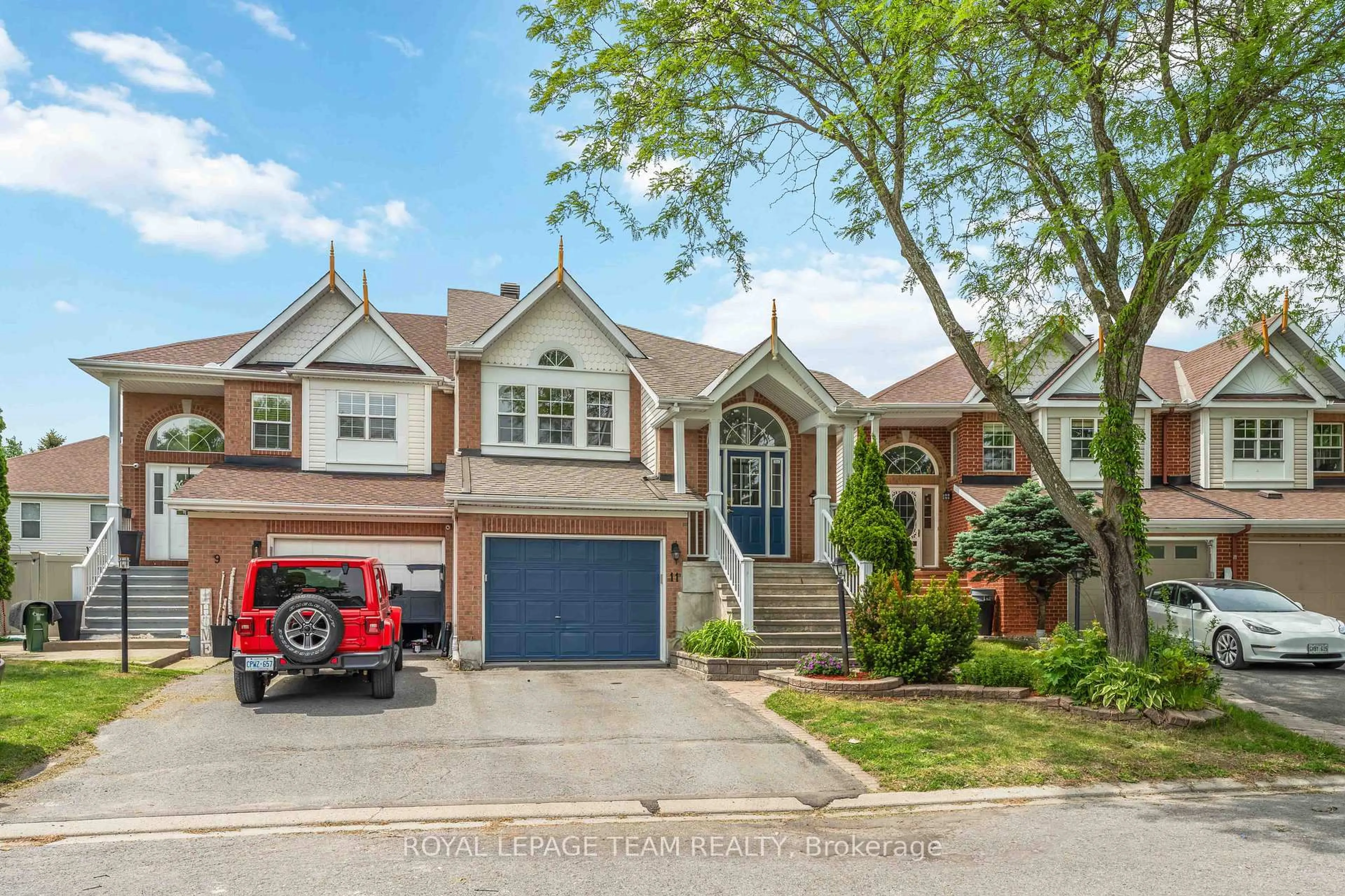 Home with brick exterior material, street for 11 Saffron Crt, Ottawa Ontario K2J 4R7