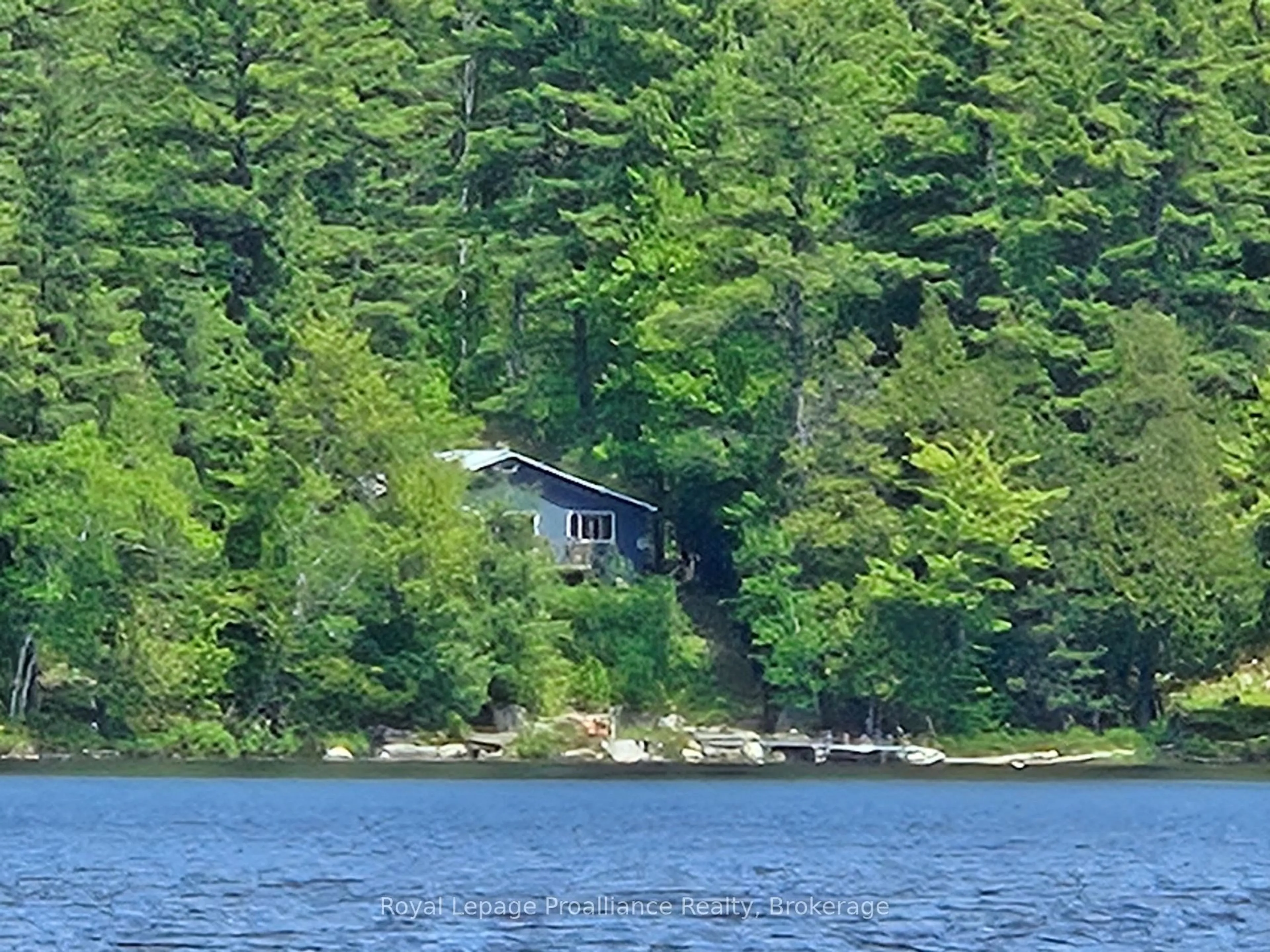 Shed for 2807 Mackie Lake, Ompah Ontario K0H 2J0