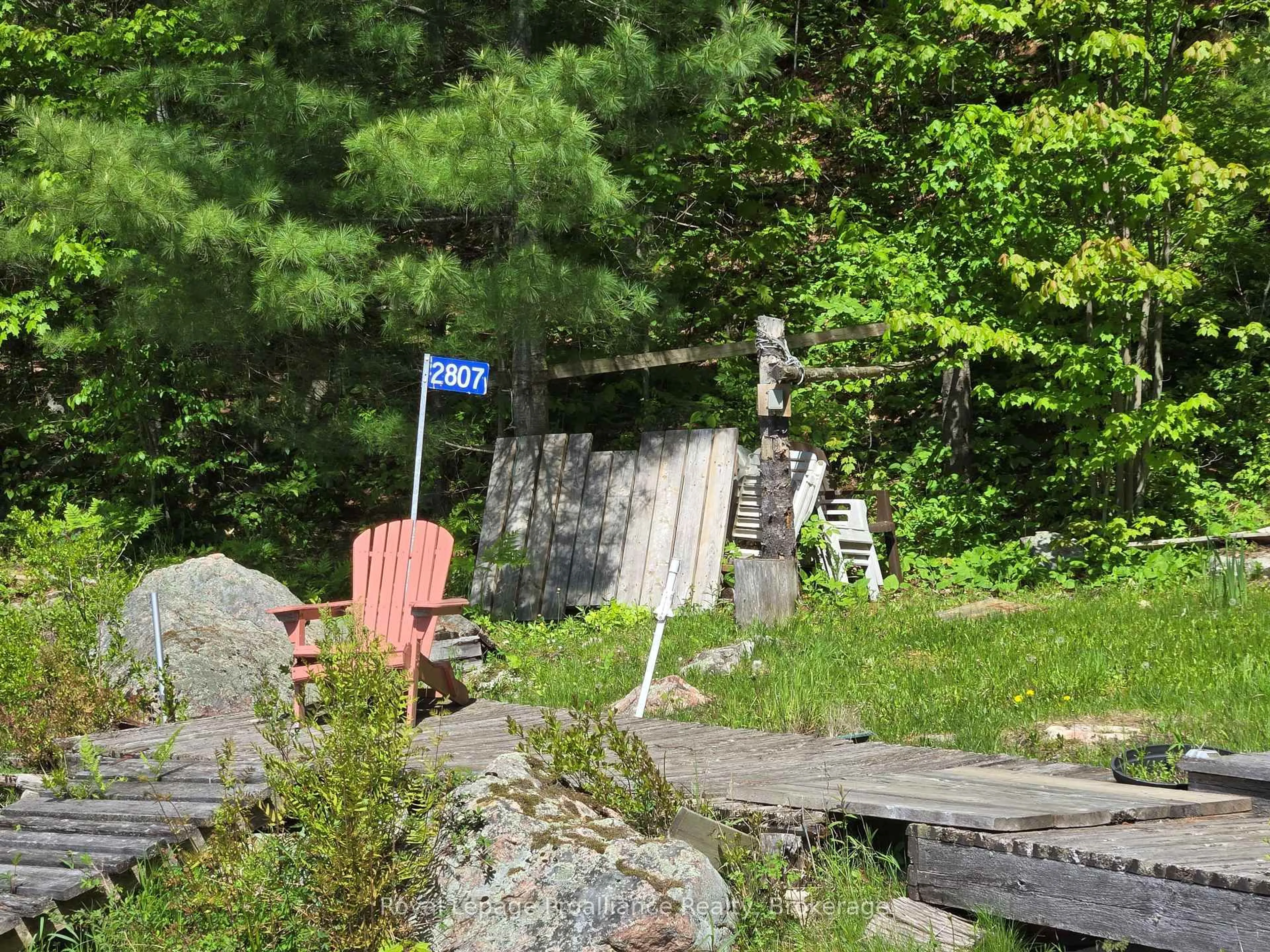 Shed for 2807 Mackie Lake, Ompah Ontario K0H 2J0