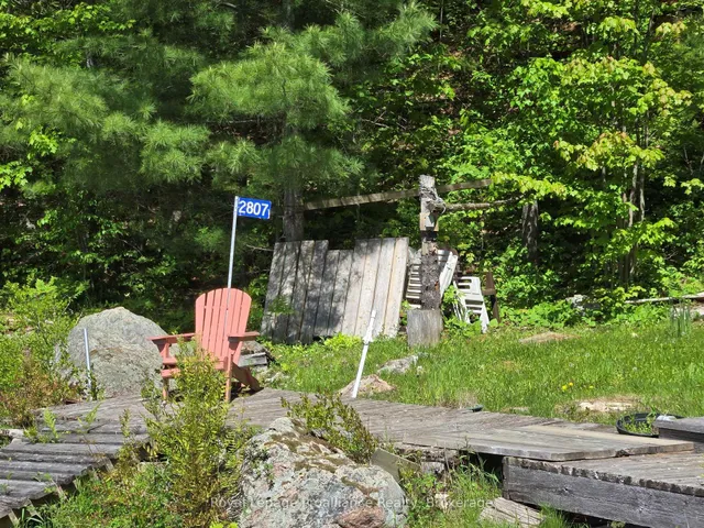 2807 Mackie Lake, Ompah 5