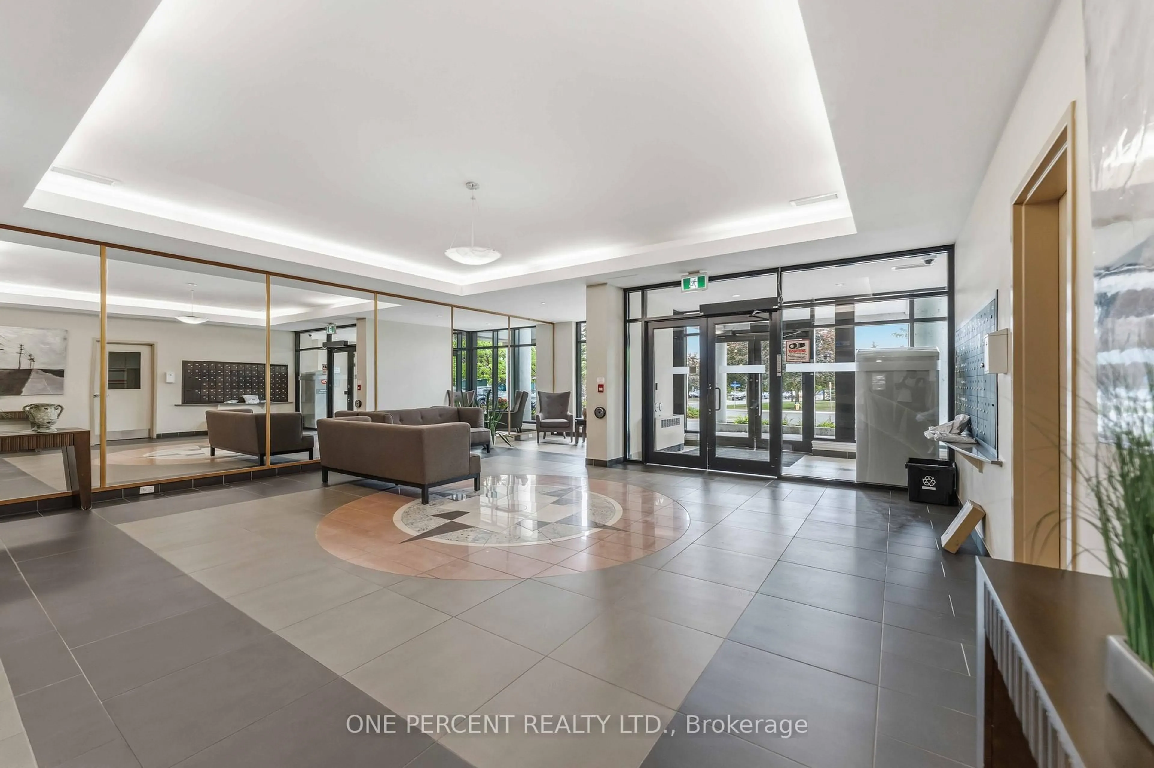 Lobby for 100 ROGER GUINDON Ave #201, Ottawa Ontario K1G 3Z7