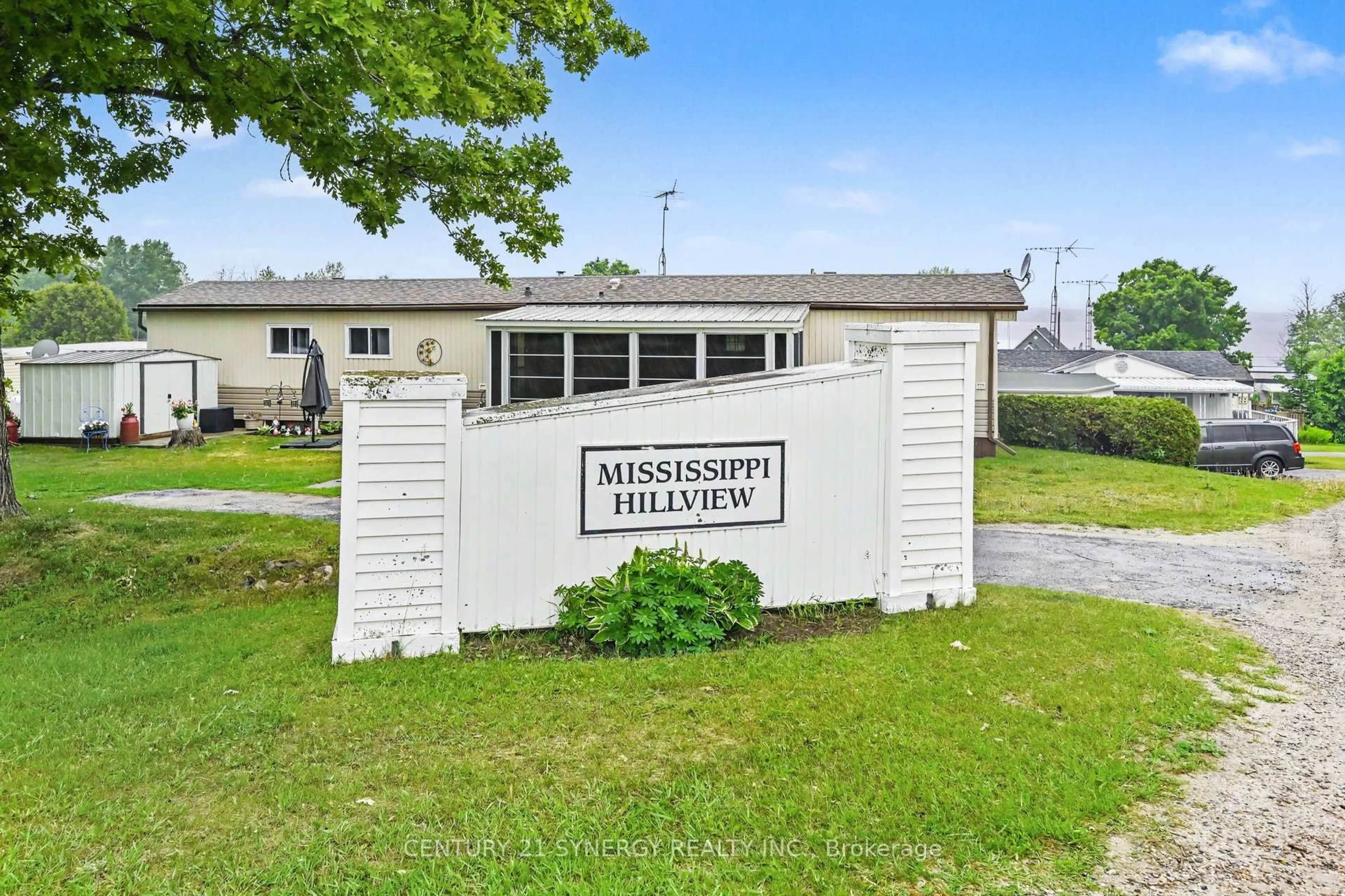 Unknown for 261 Hillview Rd, Perth Ontario K7H 3C8