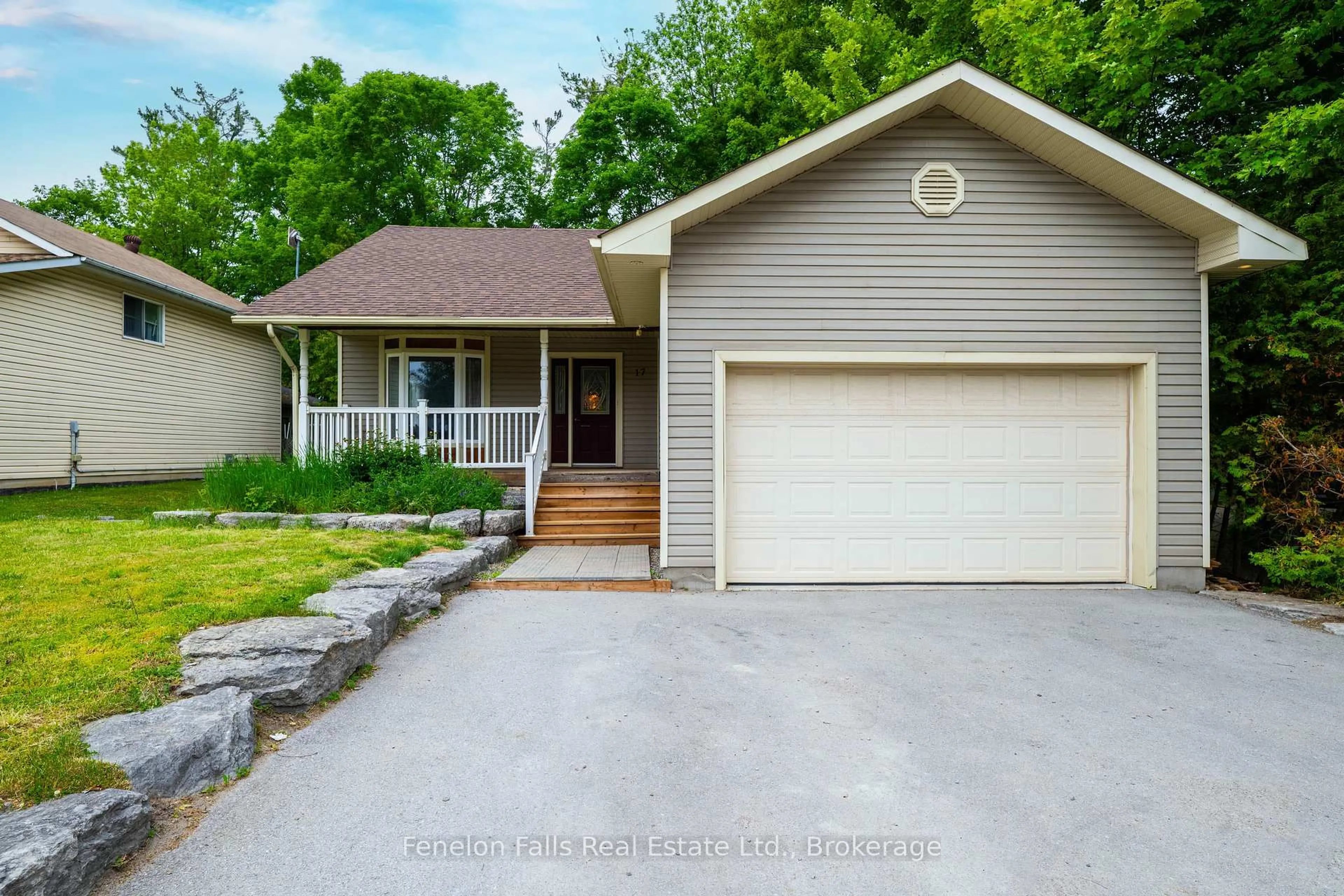 Home with vinyl exterior material, street for 17 Short St, Kawartha Lakes Ontario K0M 1N0