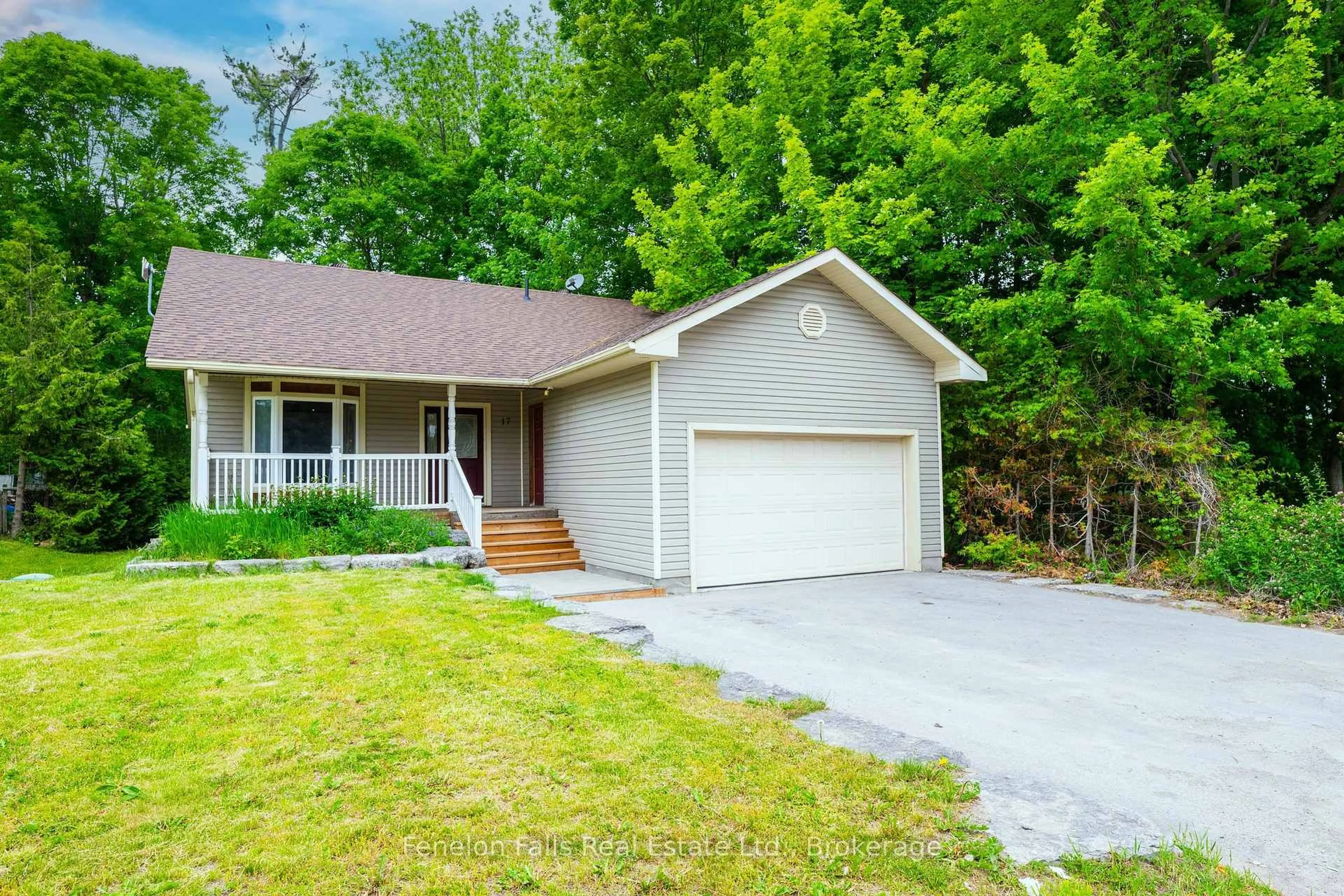 Home with vinyl exterior material, street for 17 Short St, Kawartha Lakes Ontario K0M 1N0