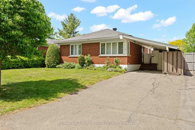 839 WESTON Dr, Ottawa 3