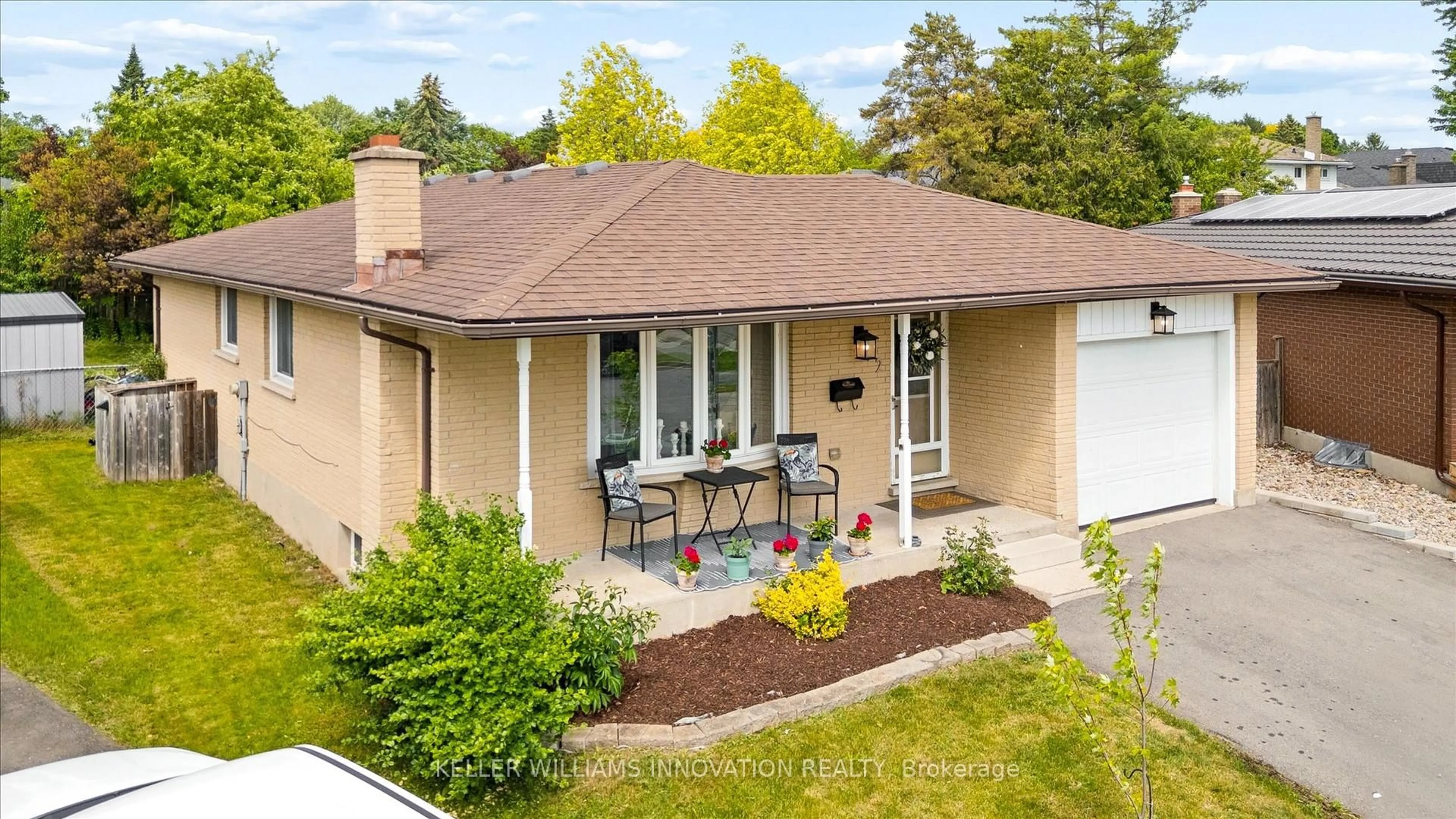 Home with vinyl exterior material, street for 22 Brookside Cres, Kitchener Ontario N2N 1H1