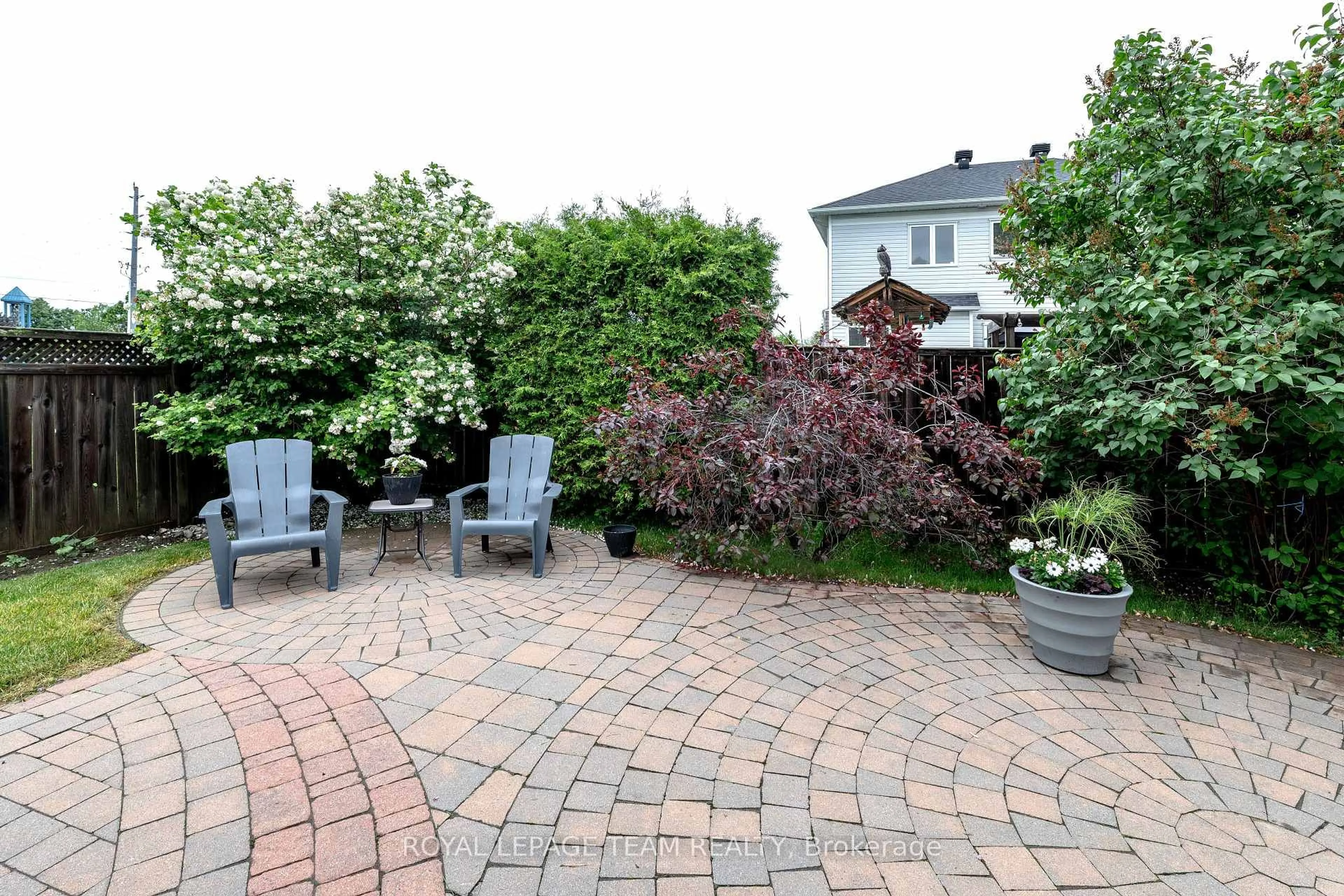 Patio, street for 134 Coursier Cres, Orleans Ontario K4A 4N5