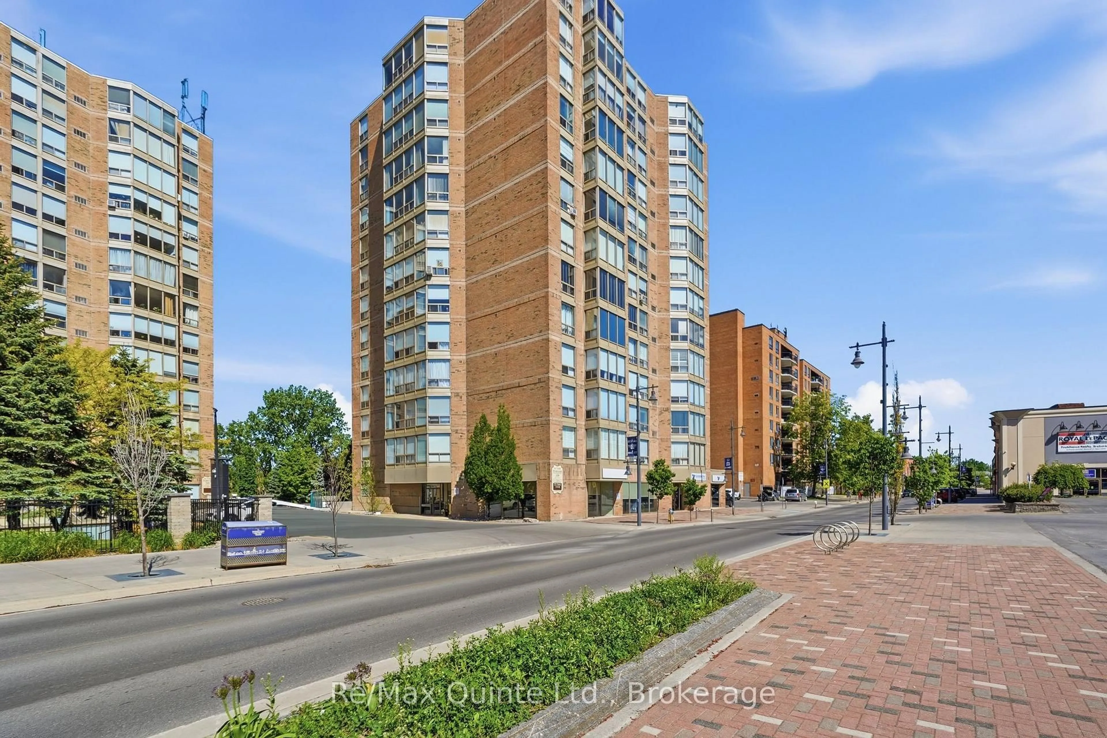 Unknown for 350 Front St #1006, Belleville Ontario K8N 5M5