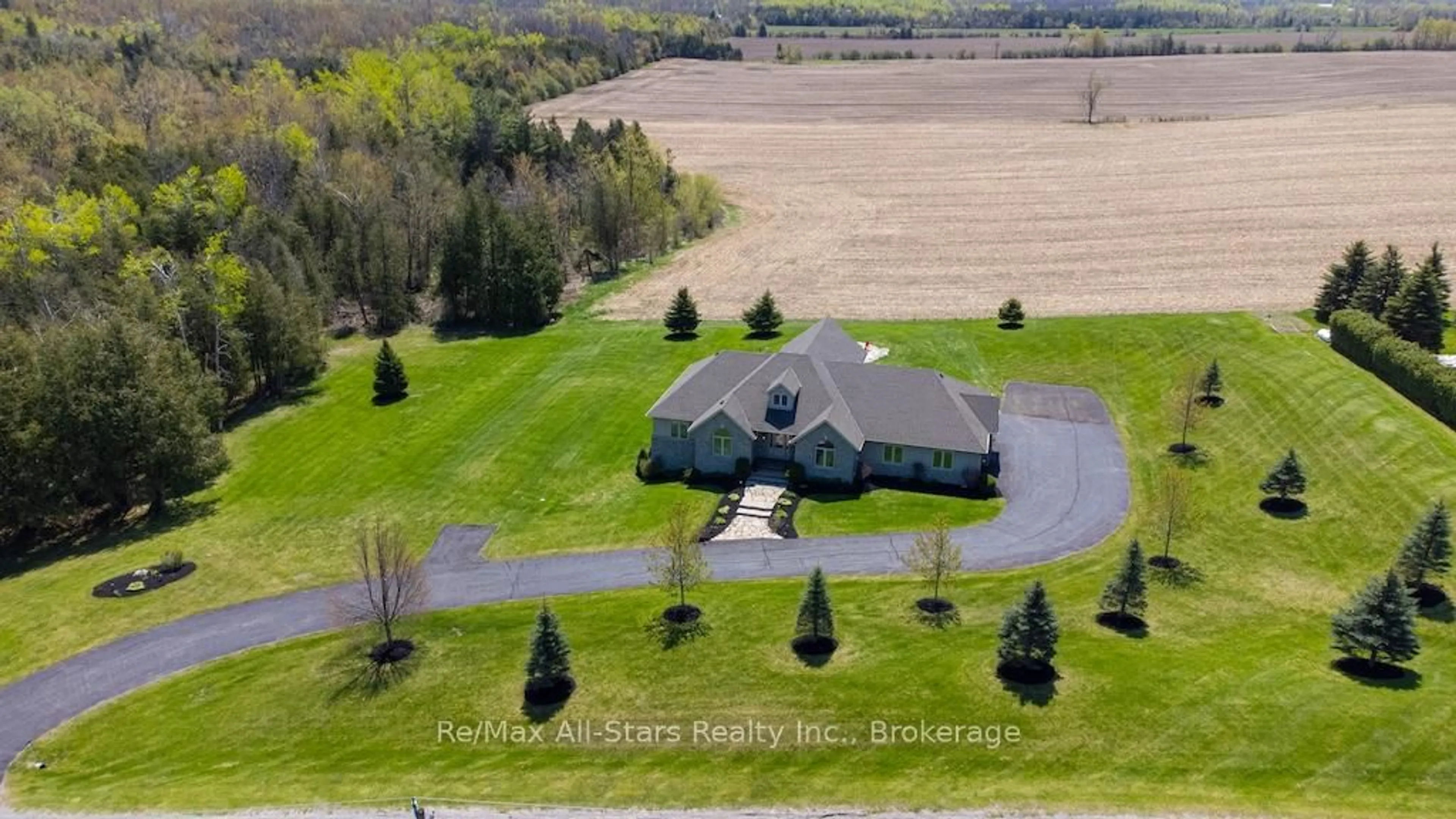 A pic from outside/outdoor area/front of a property/back of a property/a pic from drone, water/lake/river/ocean view for 1308 River Rd, Kawartha Lakes Ontario K9V 4R4