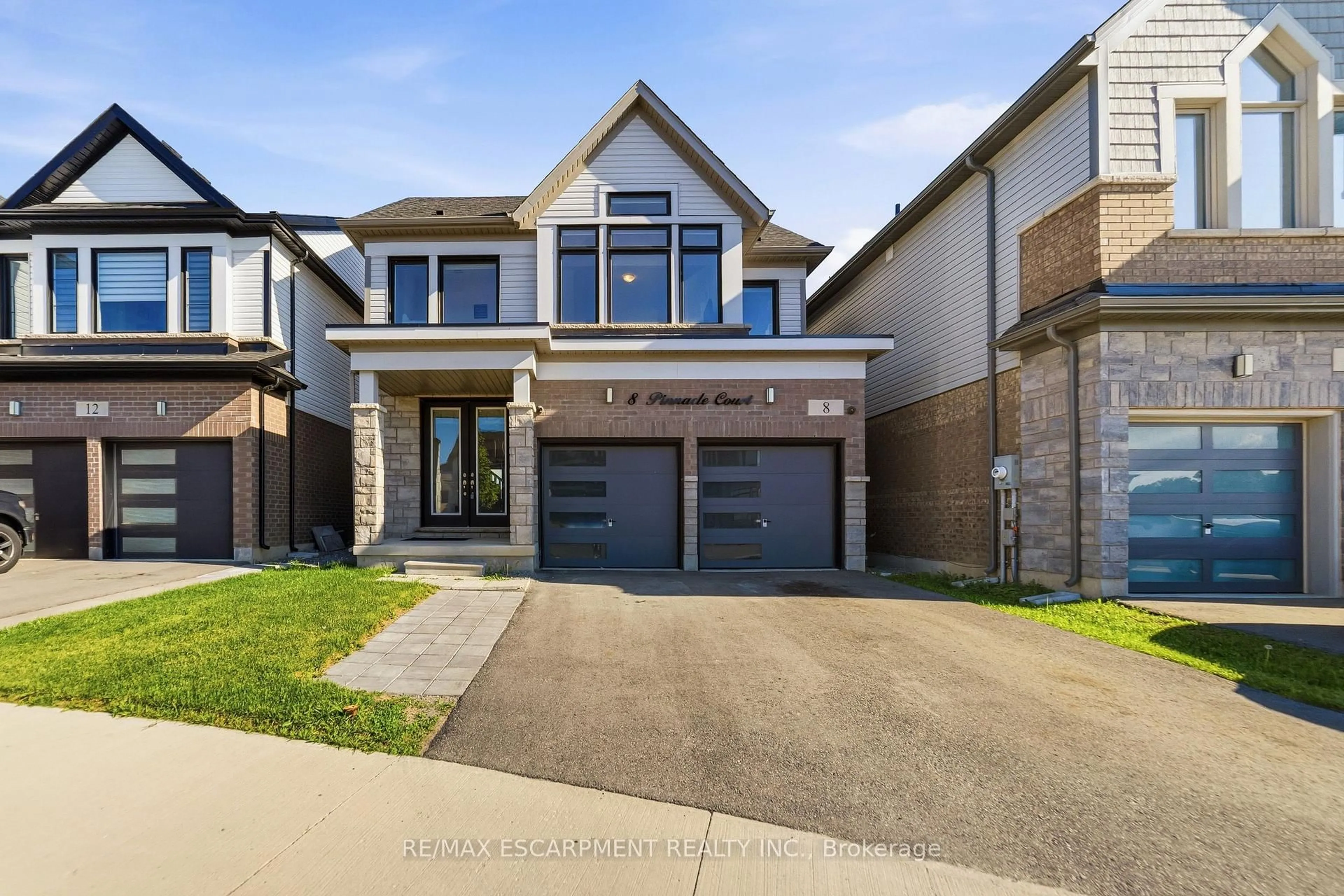 Home with brick exterior material, street for 8 Pinnacle Crt, Hamilton Ontario L0R 1W0