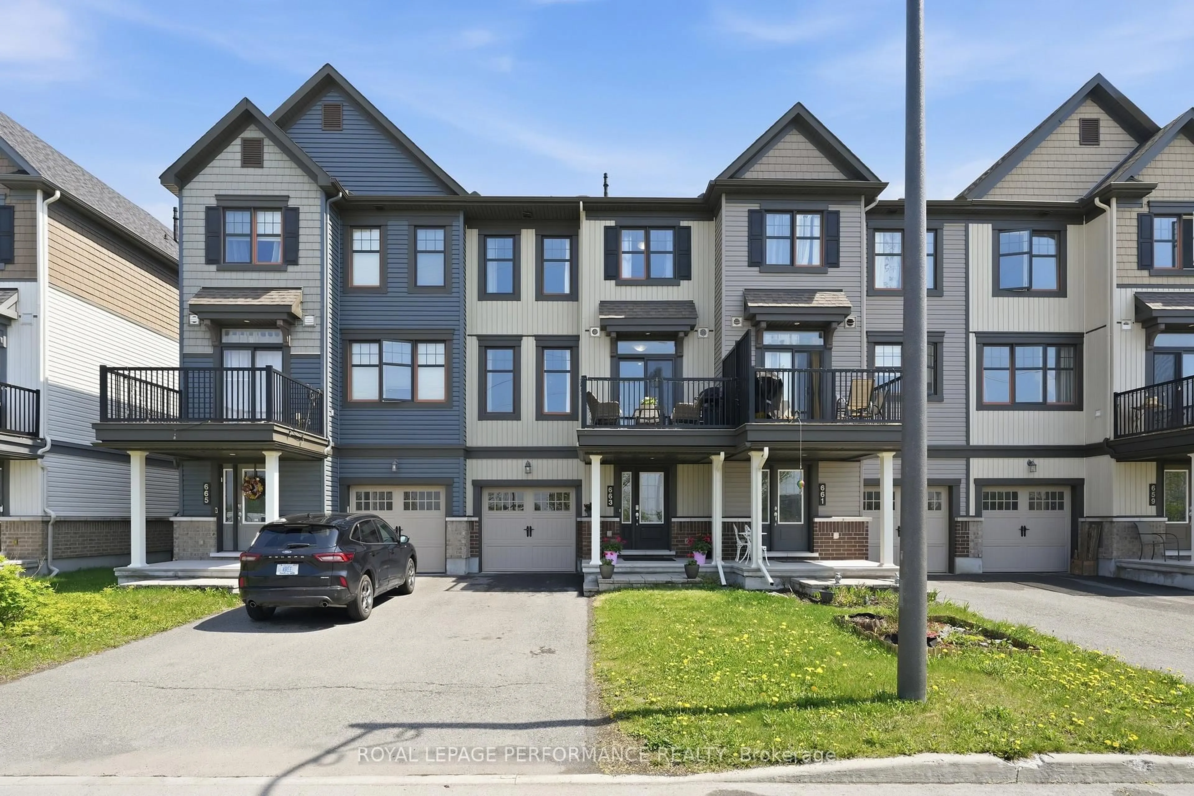 Unknown for 663 Trigoria Cres, Ottawa Ontario K4A 1B1