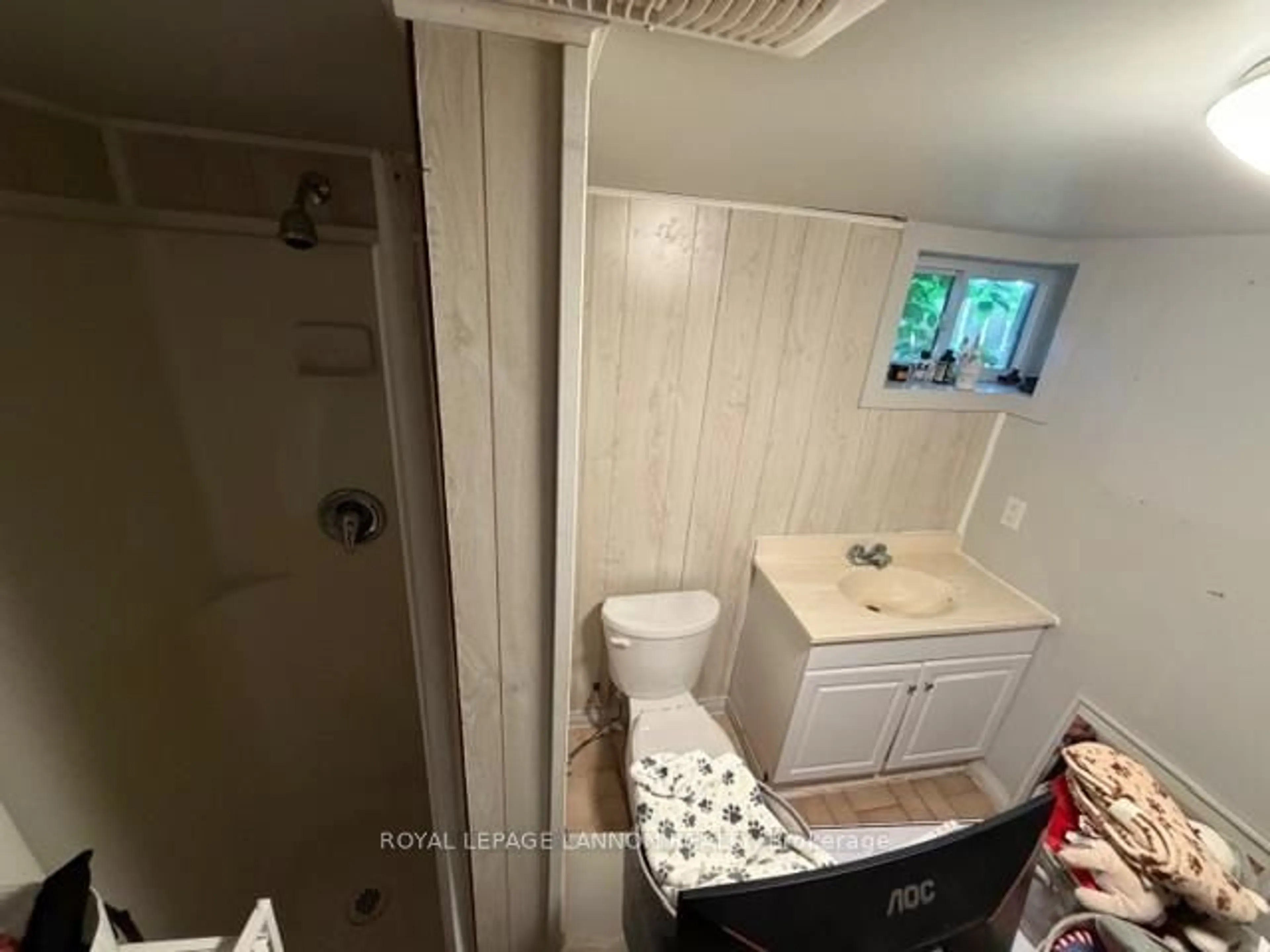A pic of a room for 440 ARCHIBALD St, Thunder Bay Ontario P7E 1G8