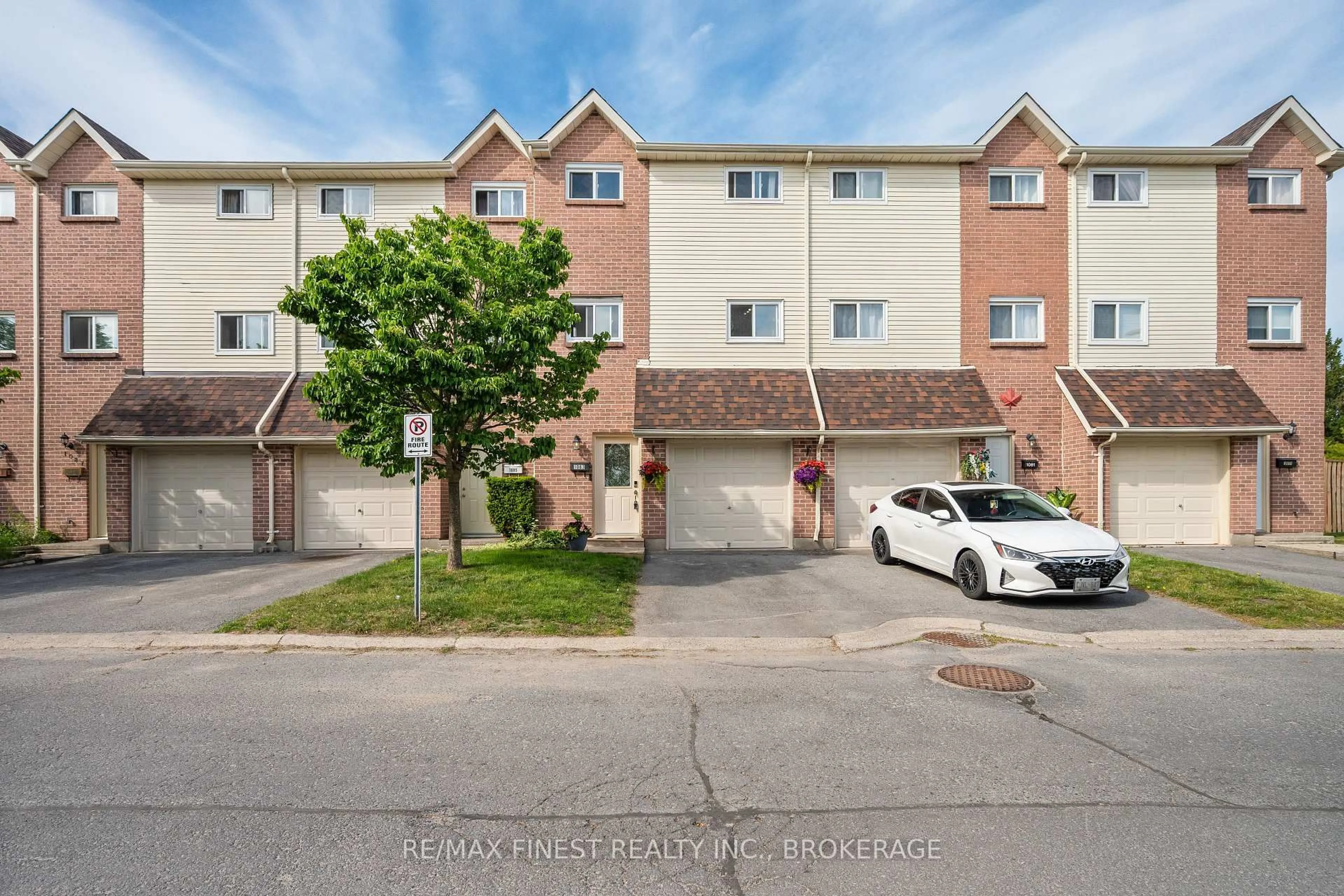A pic from outside/outdoor area/front of a property/back of a property/a pic from drone, street for 1083 Craig Lane, Kingston Ontario K7M 7R3