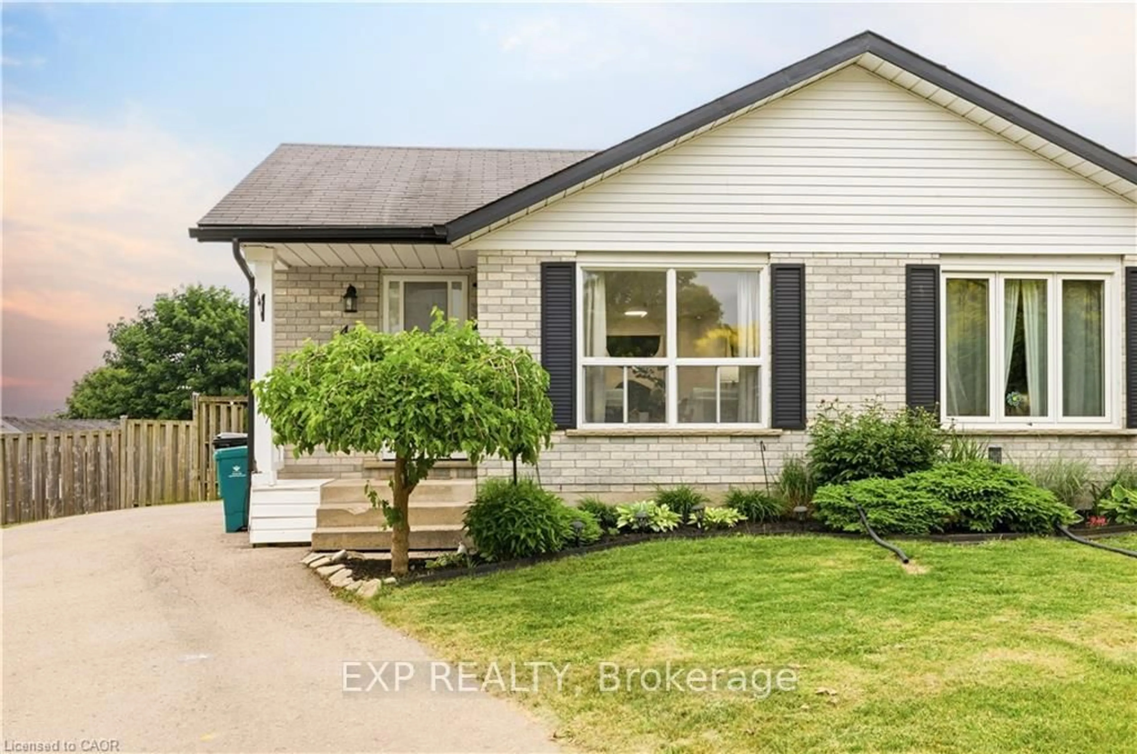 Home with brick exterior material, street for 45 Catalina Crt, Kitchener Ontario N2M 5L9