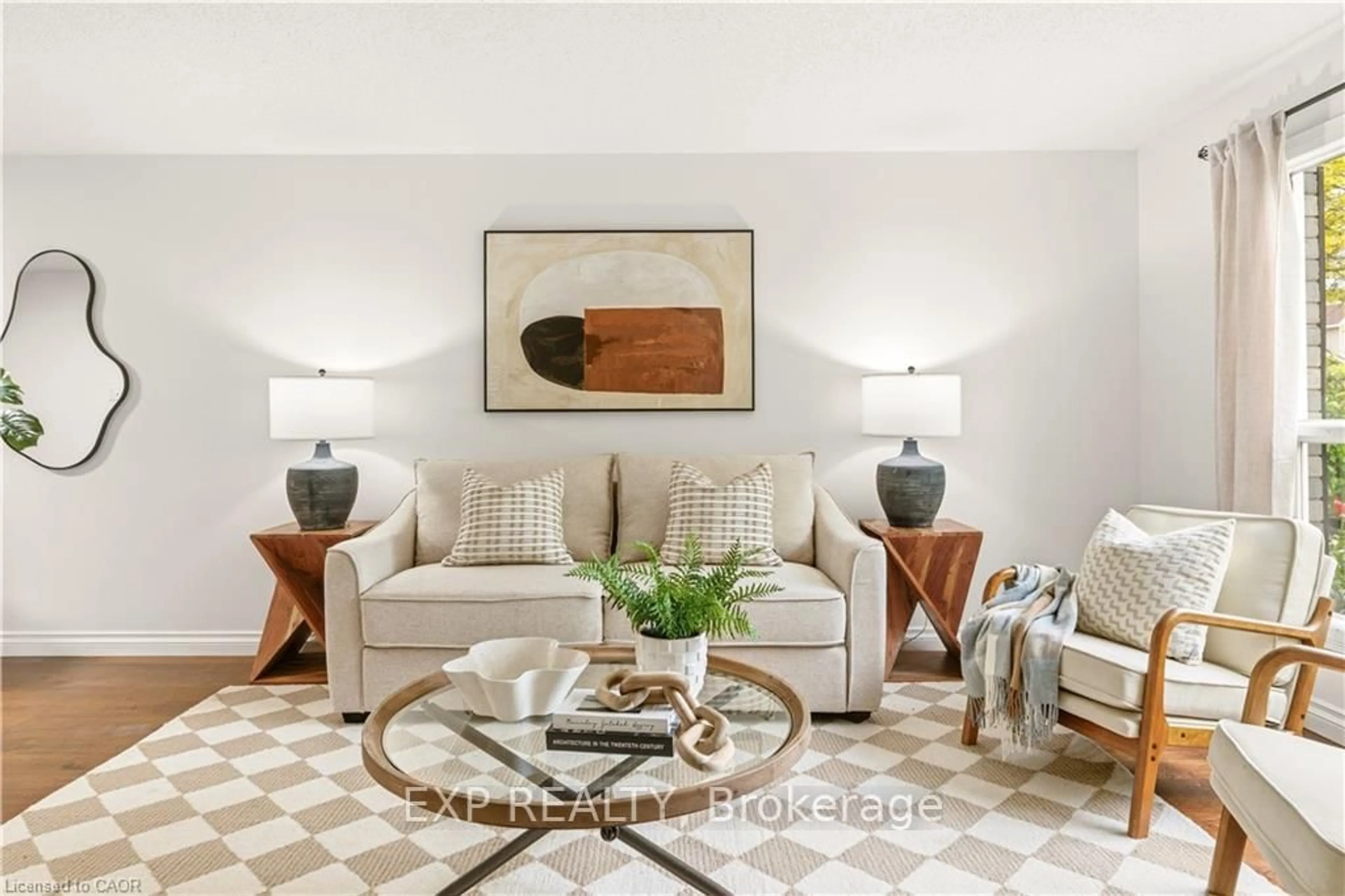 Living room with furniture, unknown for 45 Catalina Crt, Kitchener Ontario N2M 5L9