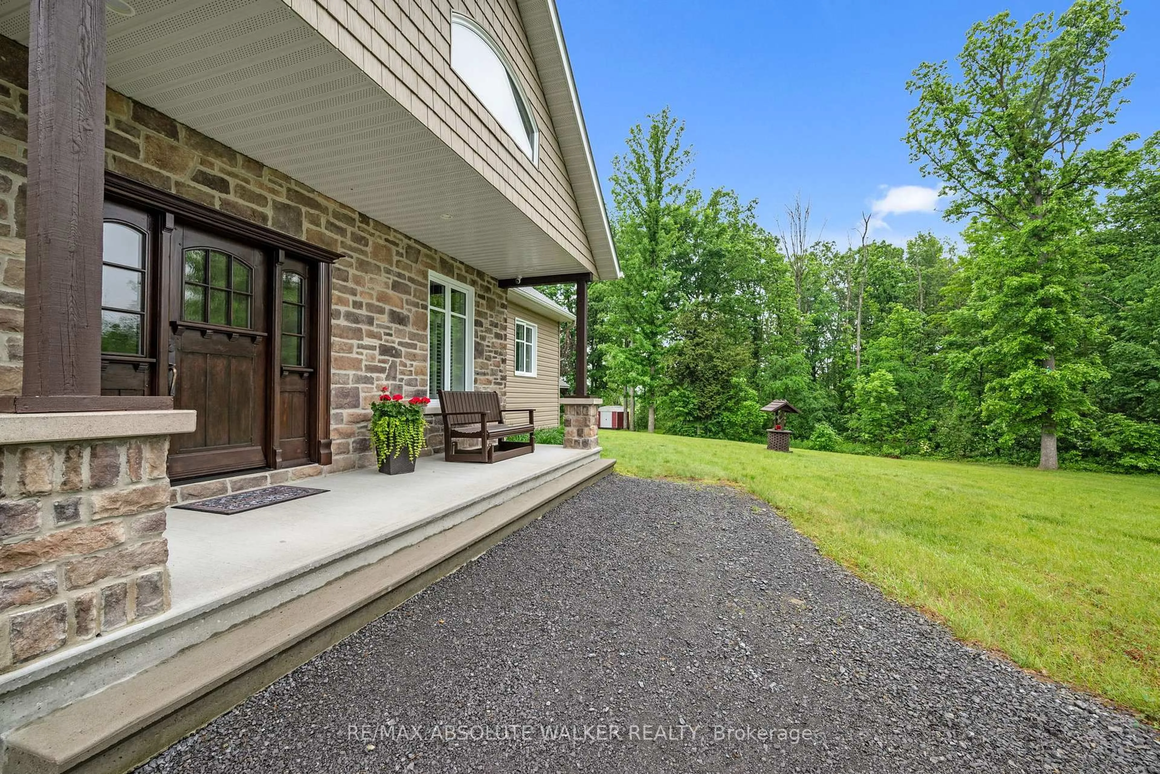 Unknown for 18668 Kenyon Concession 2 Rd, North Glengarry Ontario K0C 1B0