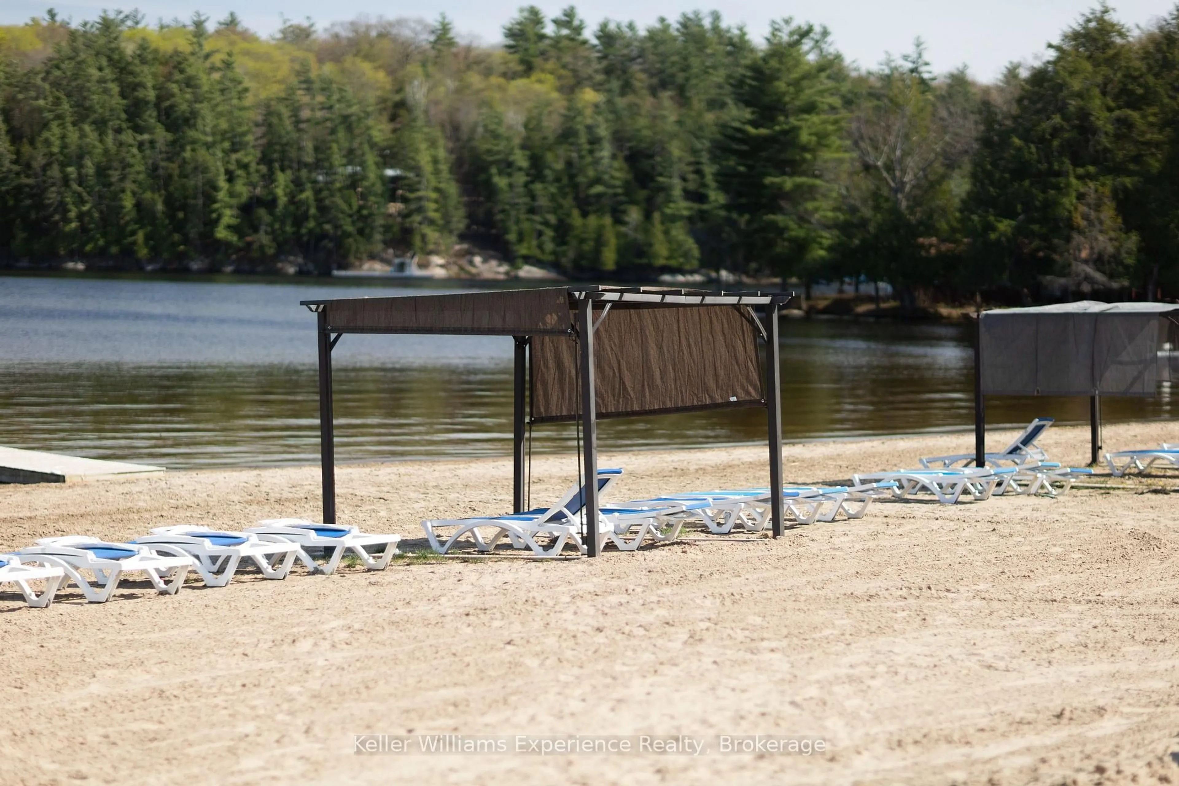 Patio, water/lake/river/ocean view for 1869 Highway 118 #19, Muskoka Lakes Ontario P1L 1W8