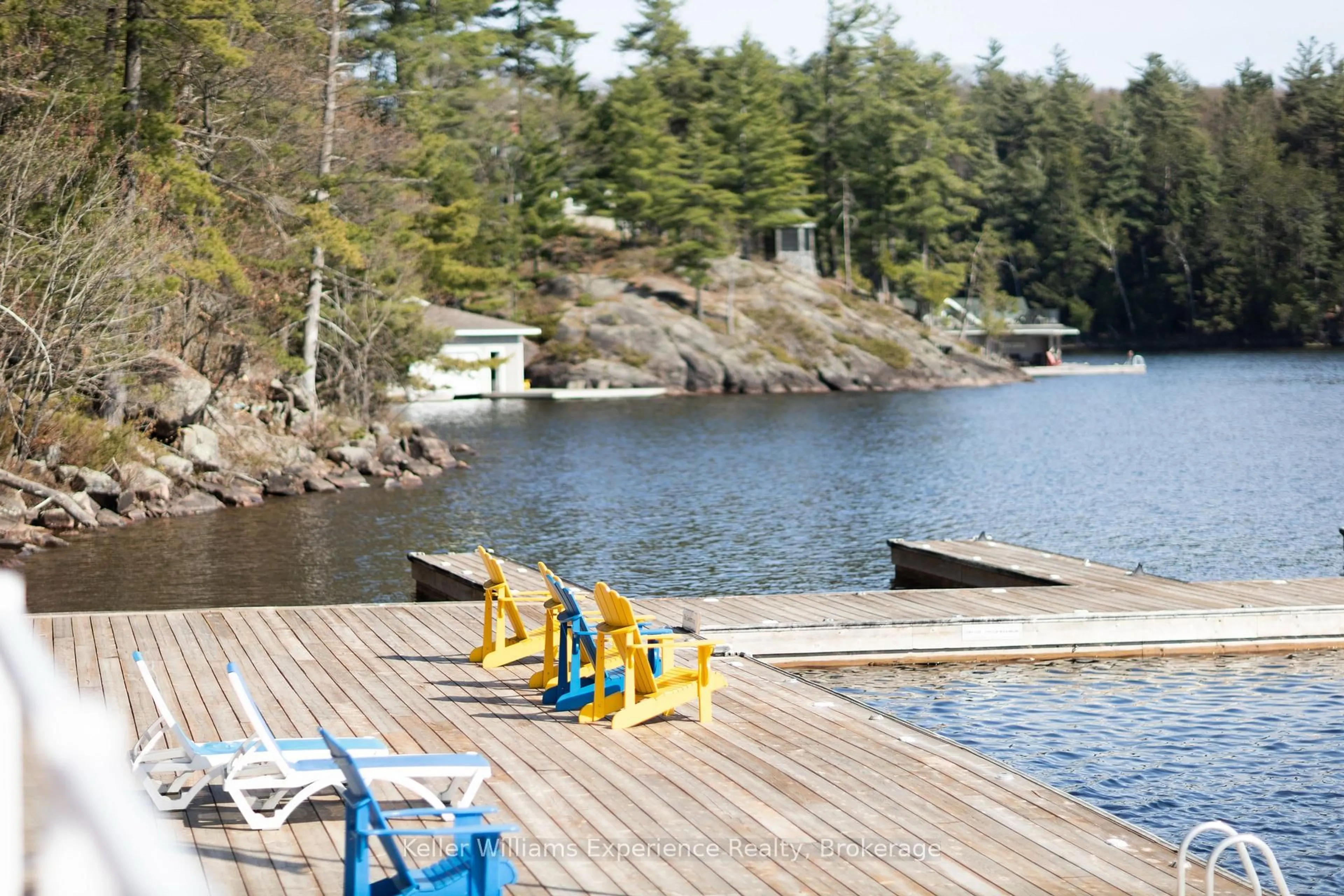 Patio, water/lake/river/ocean view for 1869 Highway 118 #19, Muskoka Lakes Ontario P1L 1W8
