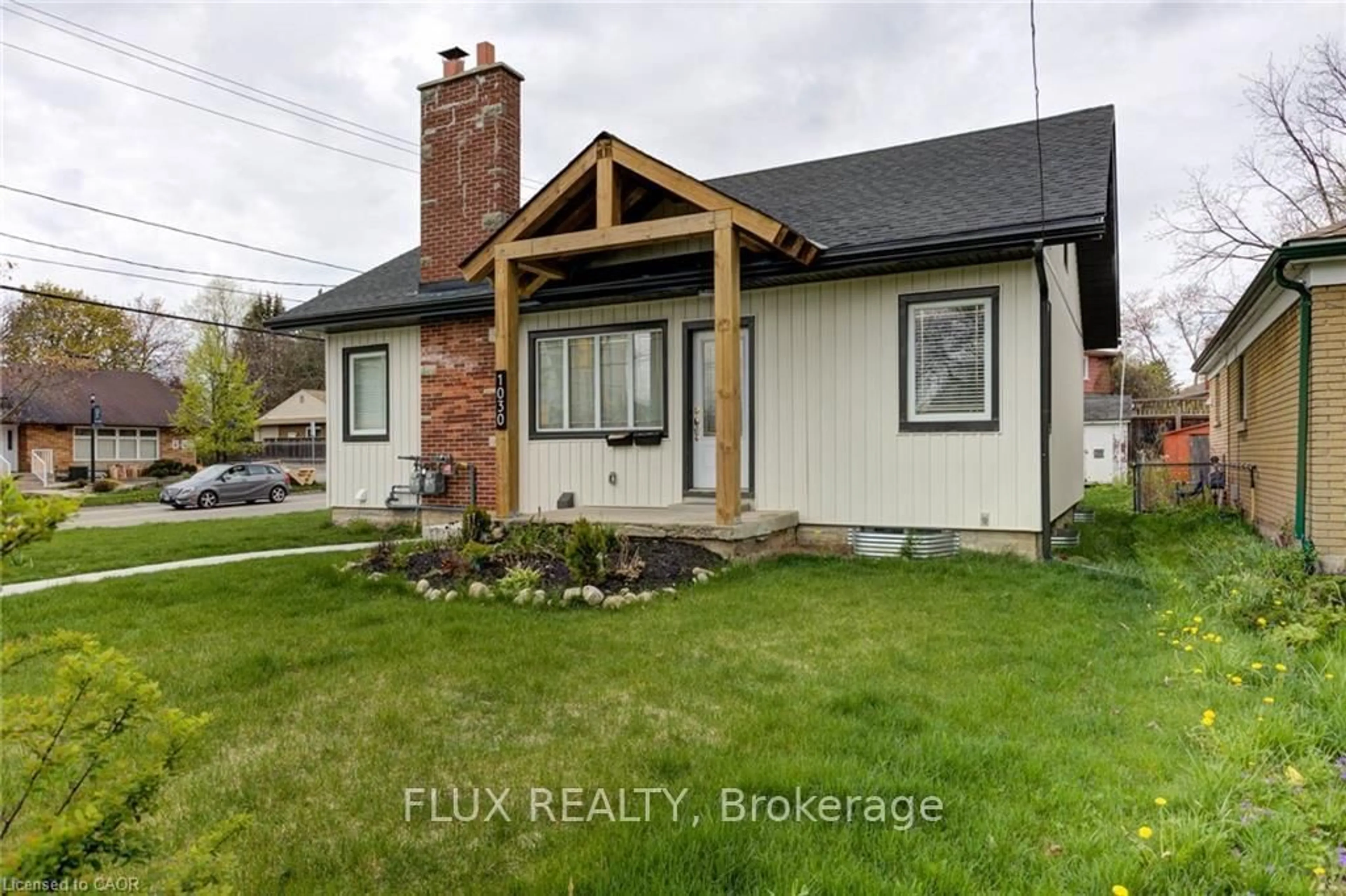 Unknown for 1030 Queens Blvd, Kitchener Ontario N2M 1B7
