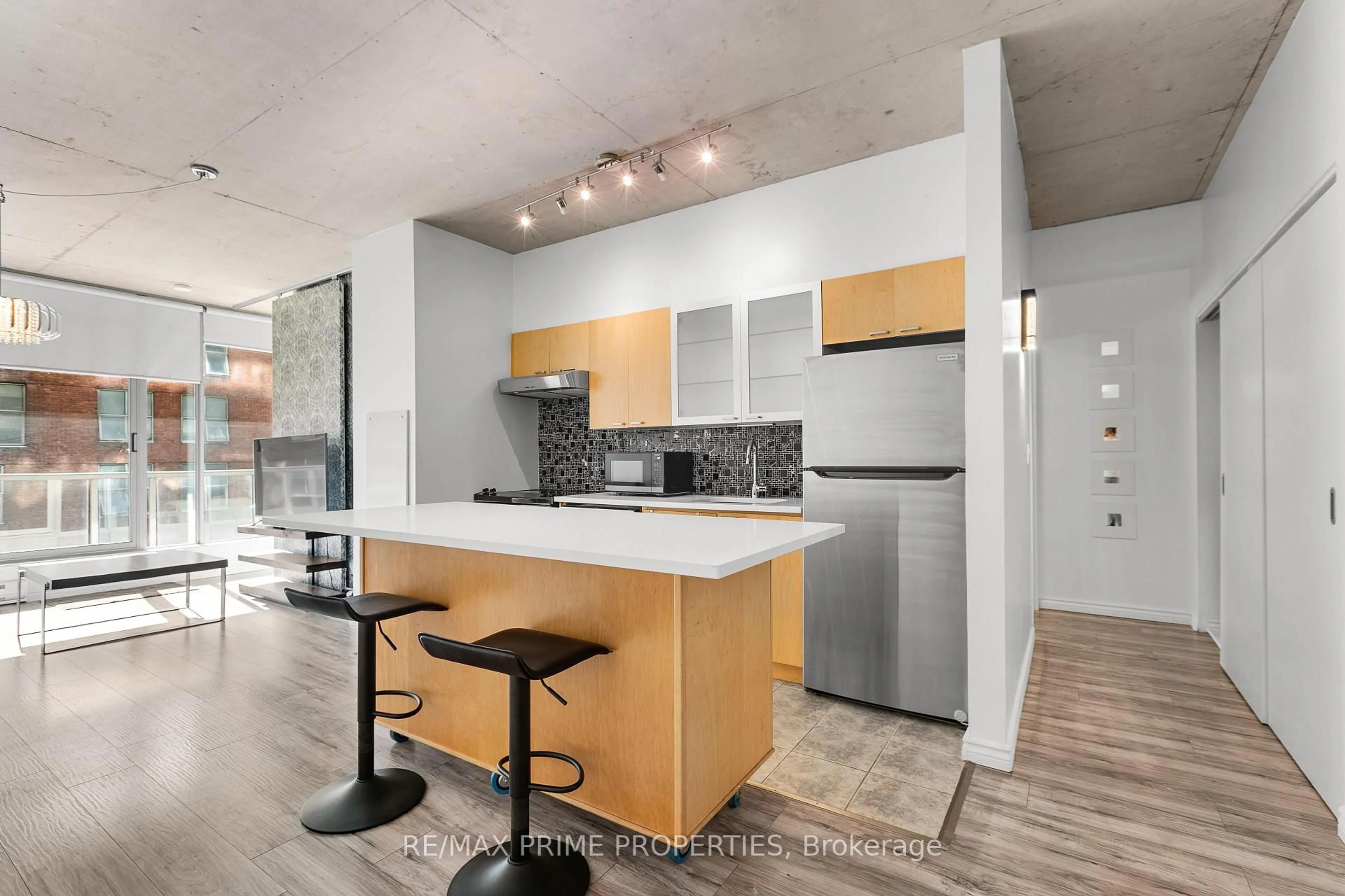 Open concept kitchen, unknown for 383 Cumberland St #311, Ottawa Ontario K1N 1J7