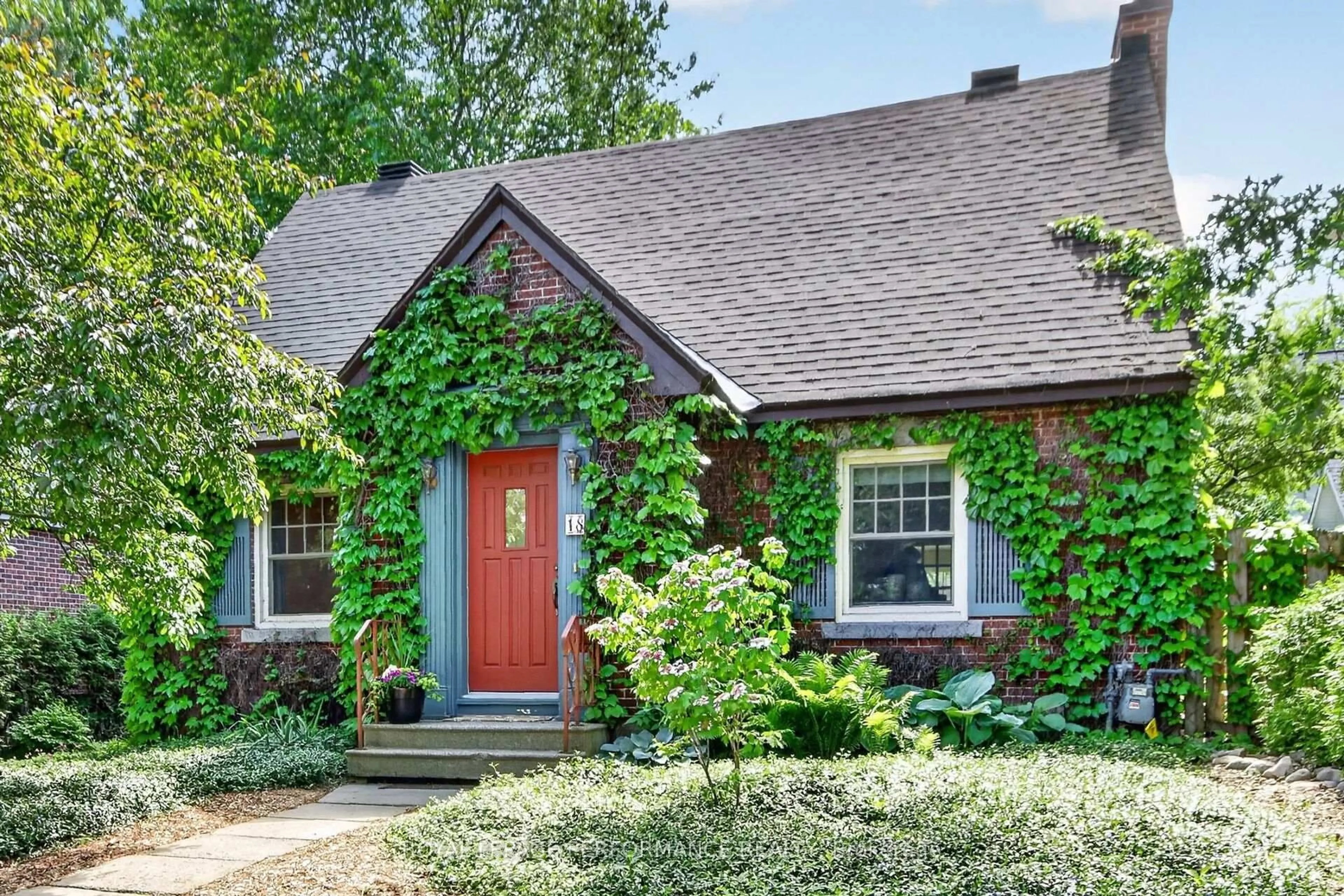 Home with brick exterior material, street for 18 Harvard Ave, Ottawa Ontario K1S 4Z3