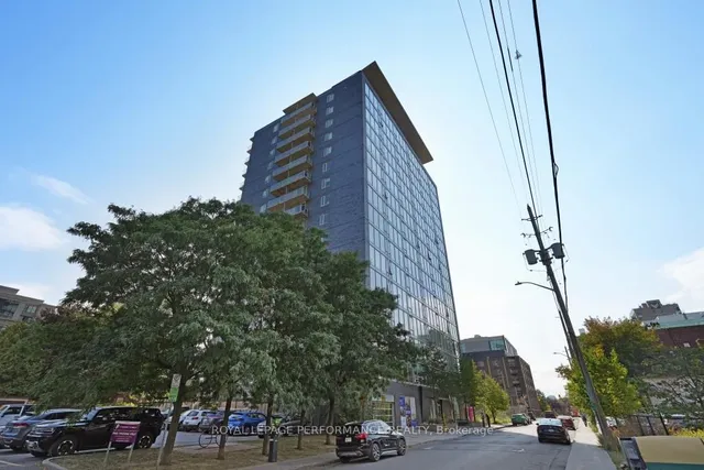 300 Lisgar St #702, Ottawa 2