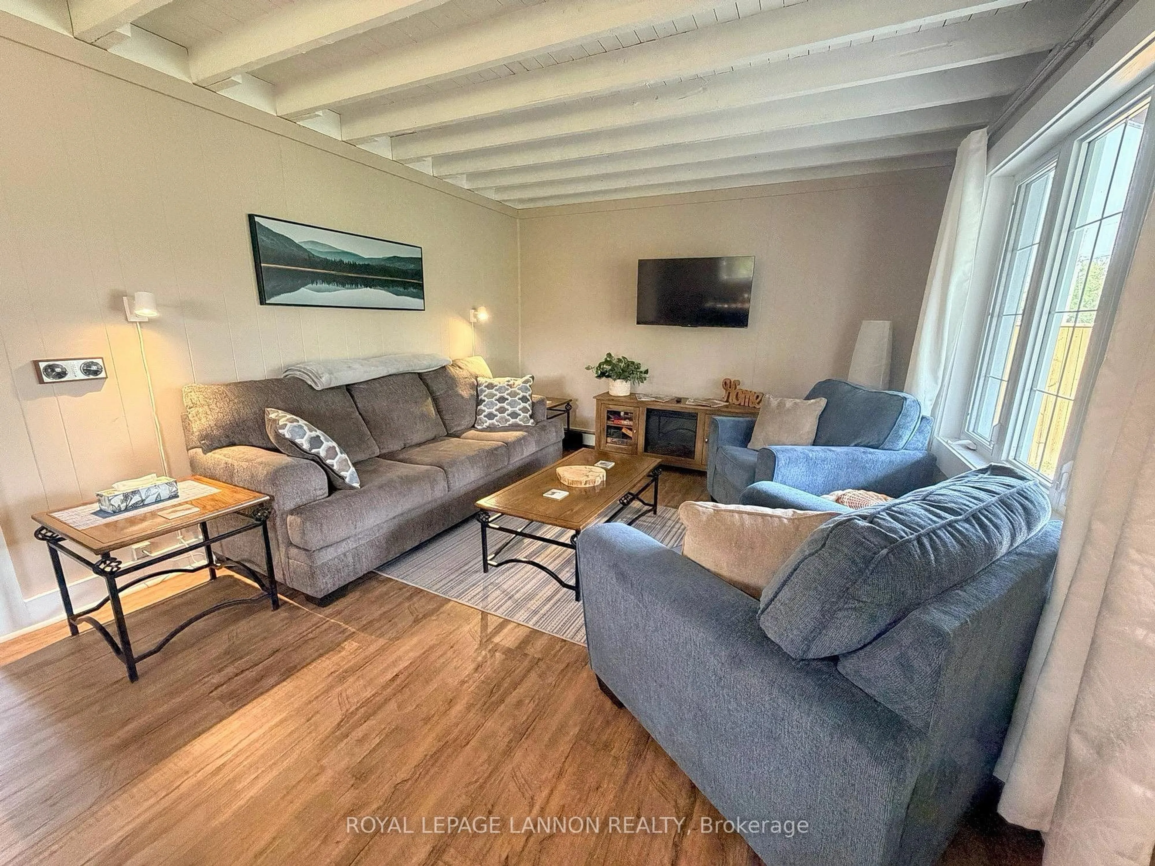 Living room with furniture, unknown for 112 Queen St, Greenstone Ontario P0T 1M0