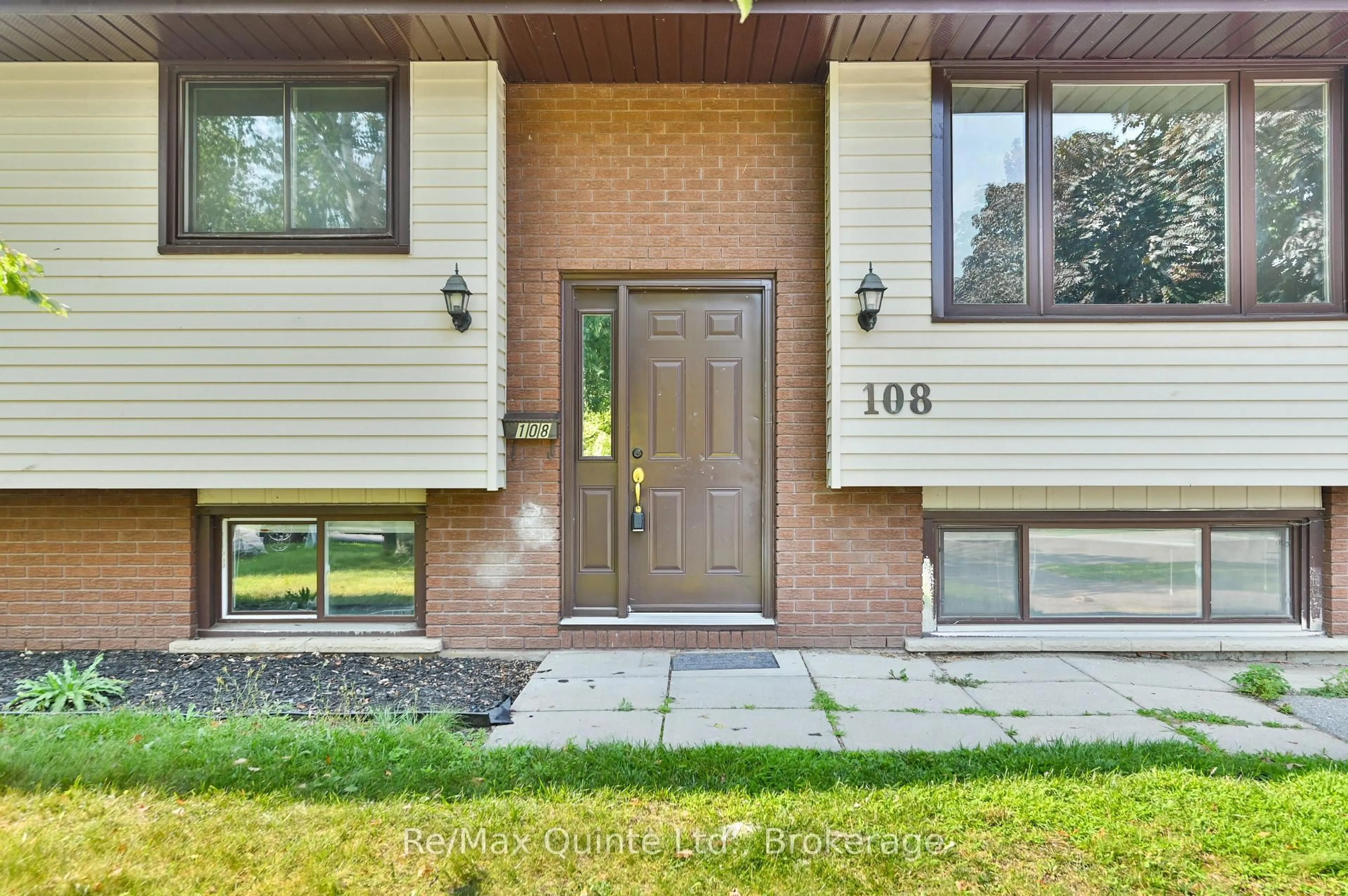Home with brick exterior material, street for 108 Nicholas St, Quinte West Ontario K8V 6B2