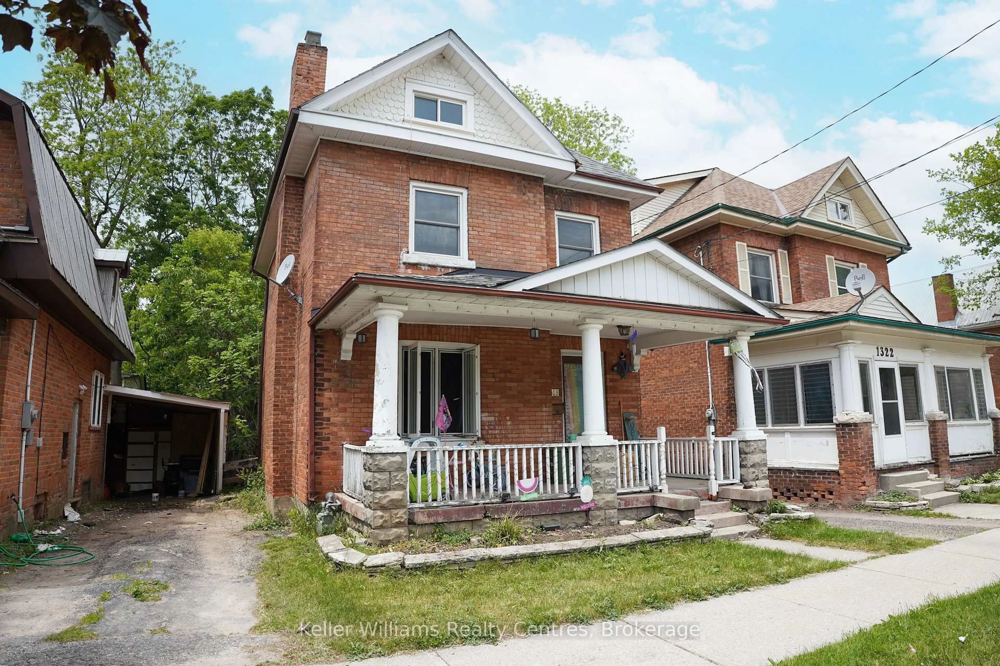 Home with brick exterior material, street for 1318 3rd Ave, Owen Sound Ontario N4K 2L7