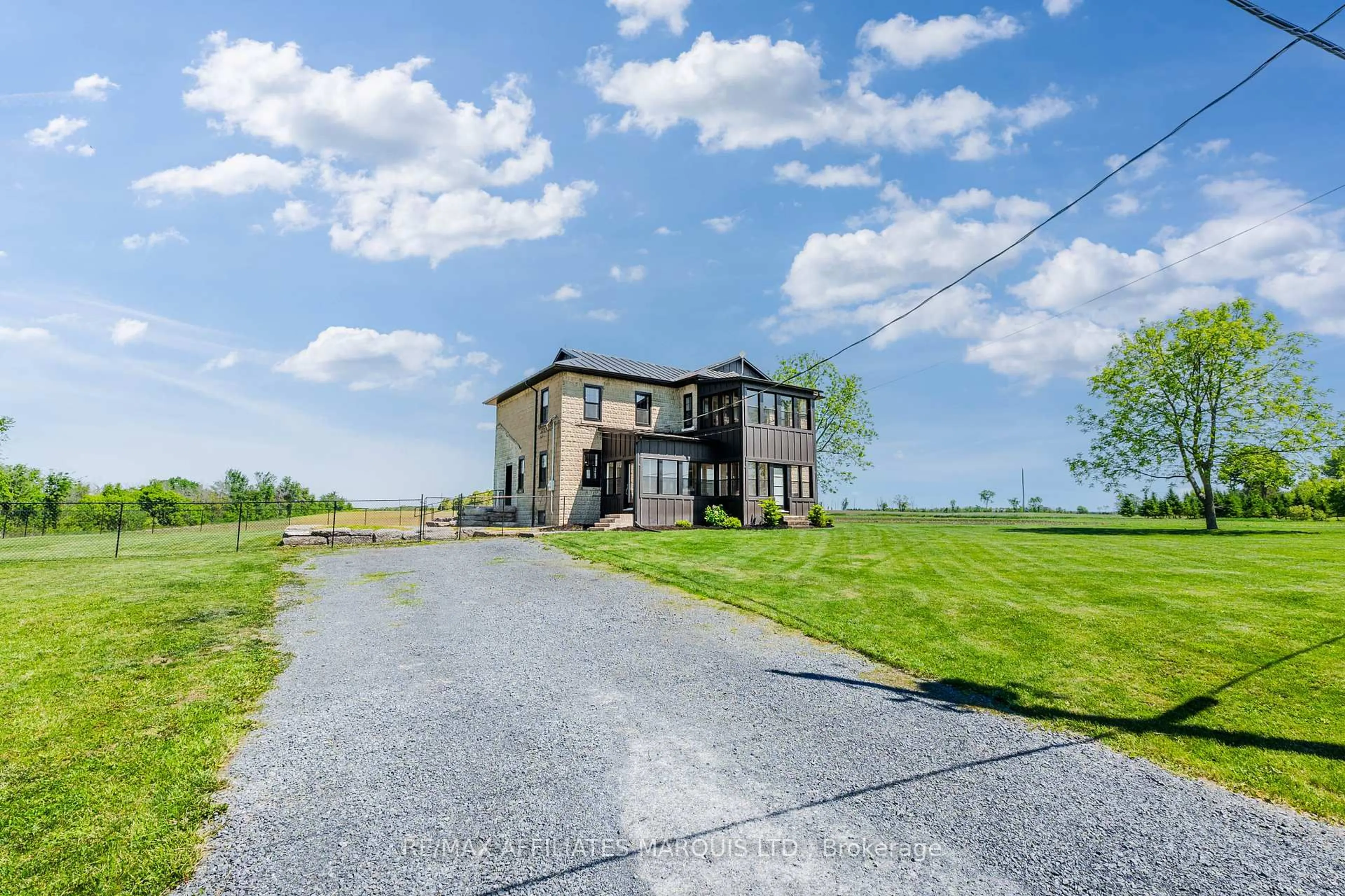 A pic from outside/outdoor area/front of a property/back of a property/a pic from drone, building for 18235 North Branch Rd, South Glengarry Ontario K0C 1S0