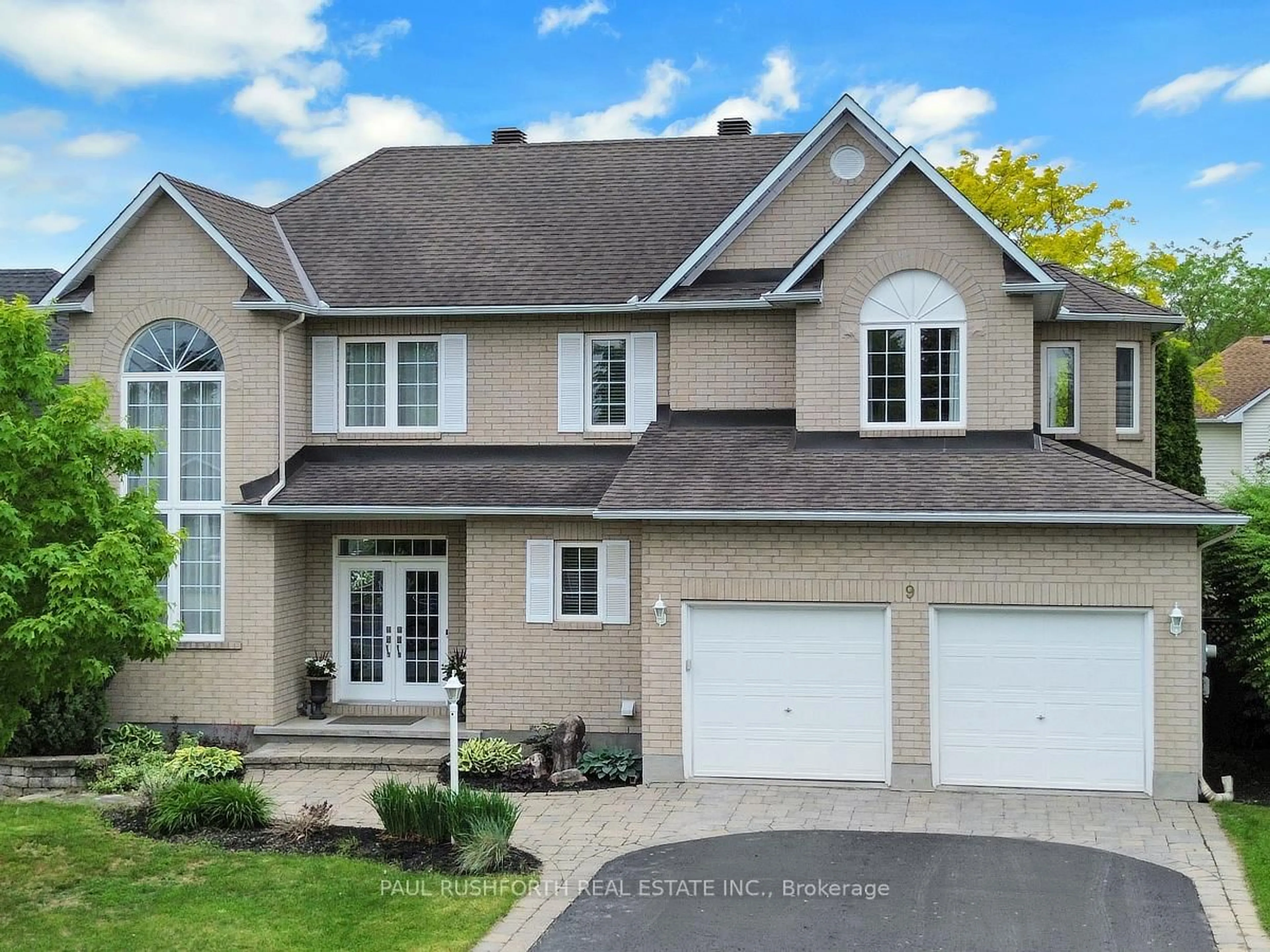 Unknown for 9 Coachman Cres, Stittsville Ontario K2S 1X8
