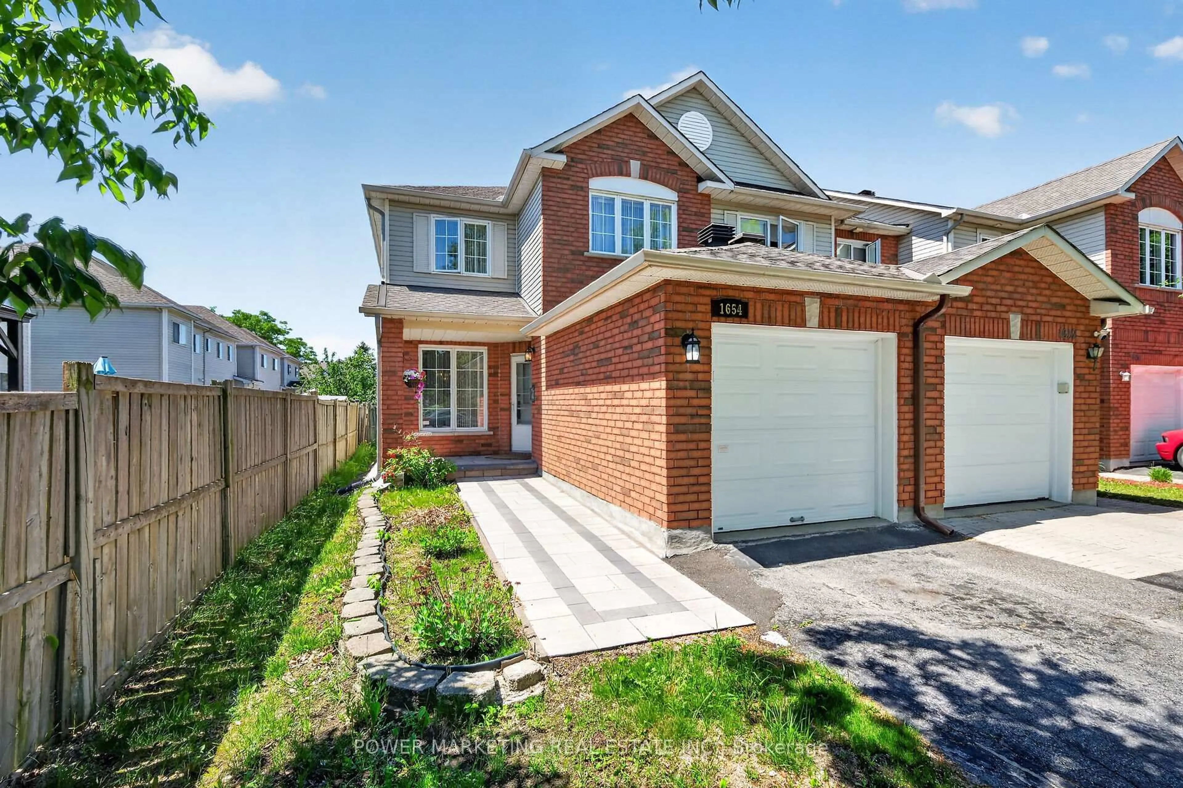 Home with brick exterior material, street for 1654 VARENNES Blvd, Ottawa Ontario K4A 4B2