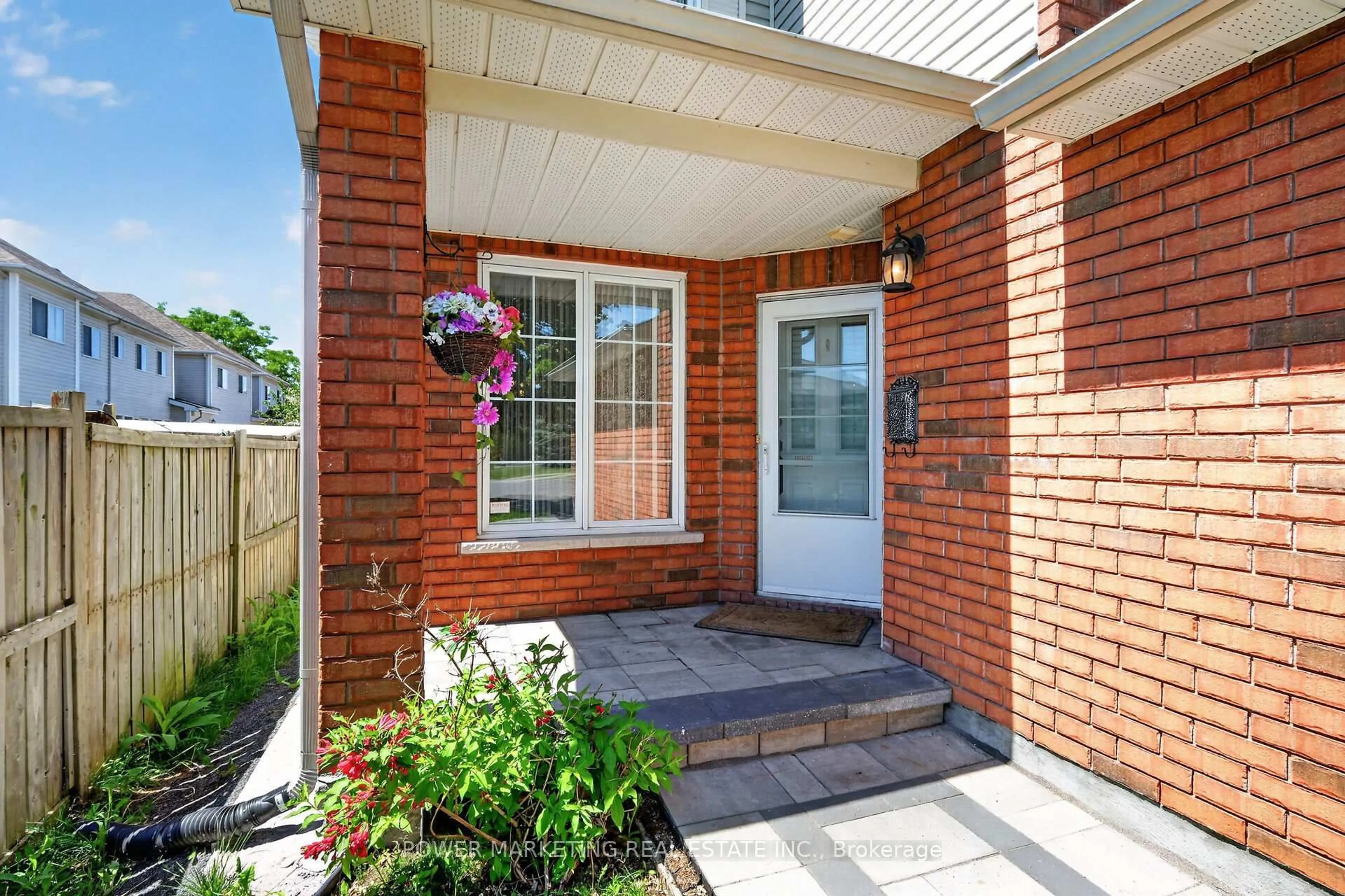 Home with brick exterior material, street for 1654 VARENNES Blvd, Ottawa Ontario K4A 4B2