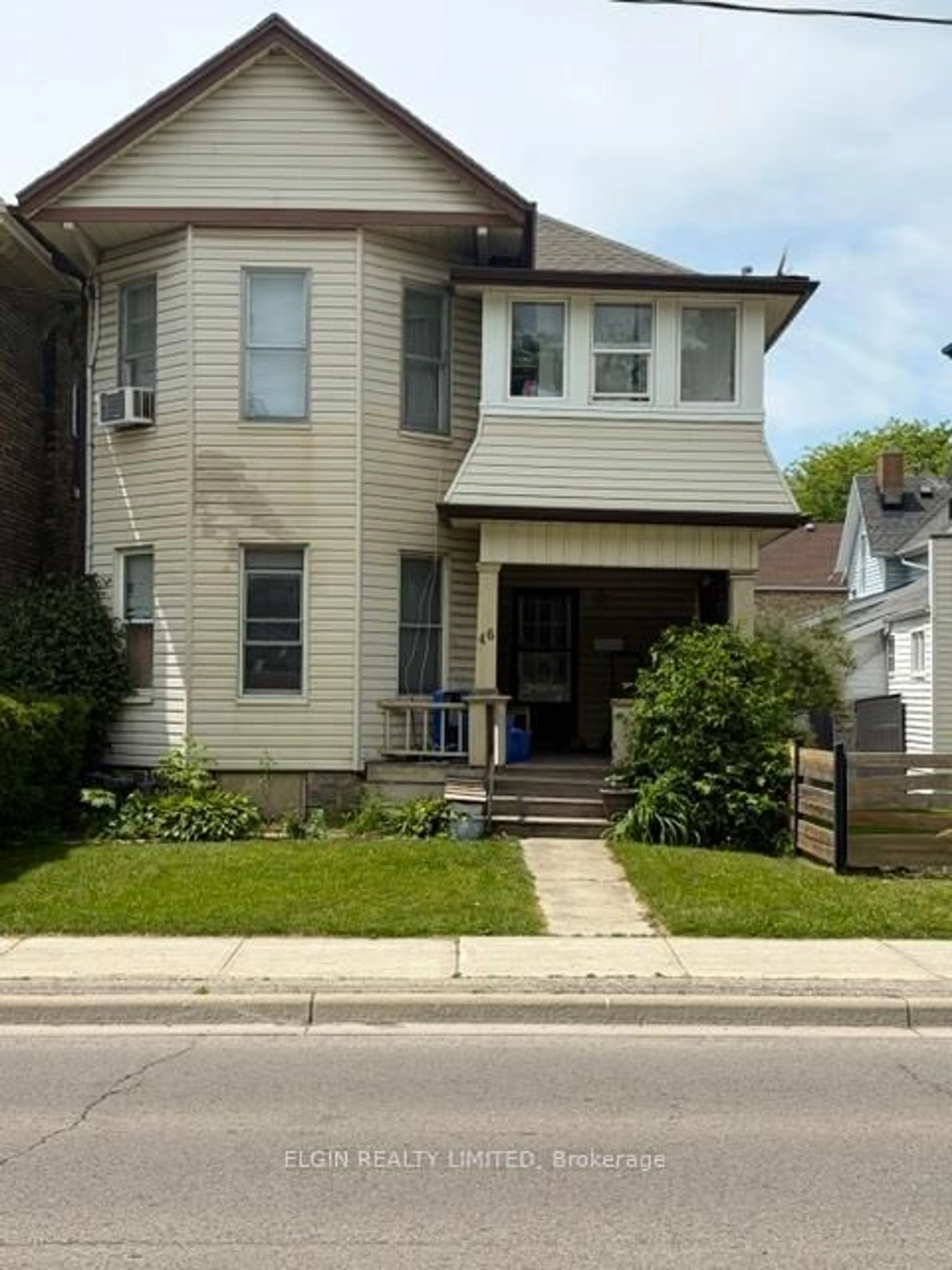 Unknown for 46 Elgin St, St. Thomas Ontario N5R 3M1