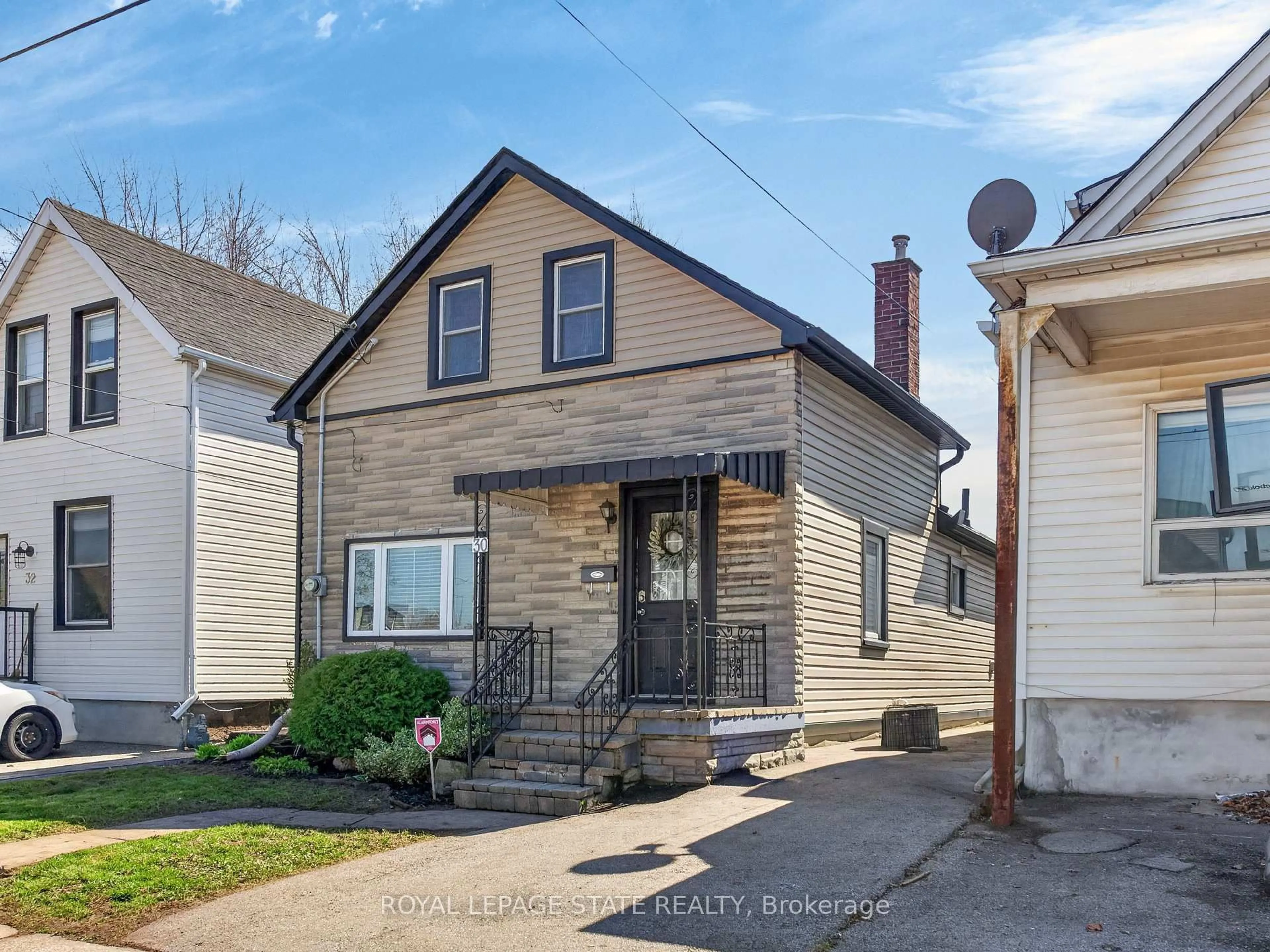 Unknown for 30 Cambridge Ave, Hamilton Ontario L8H 1T5