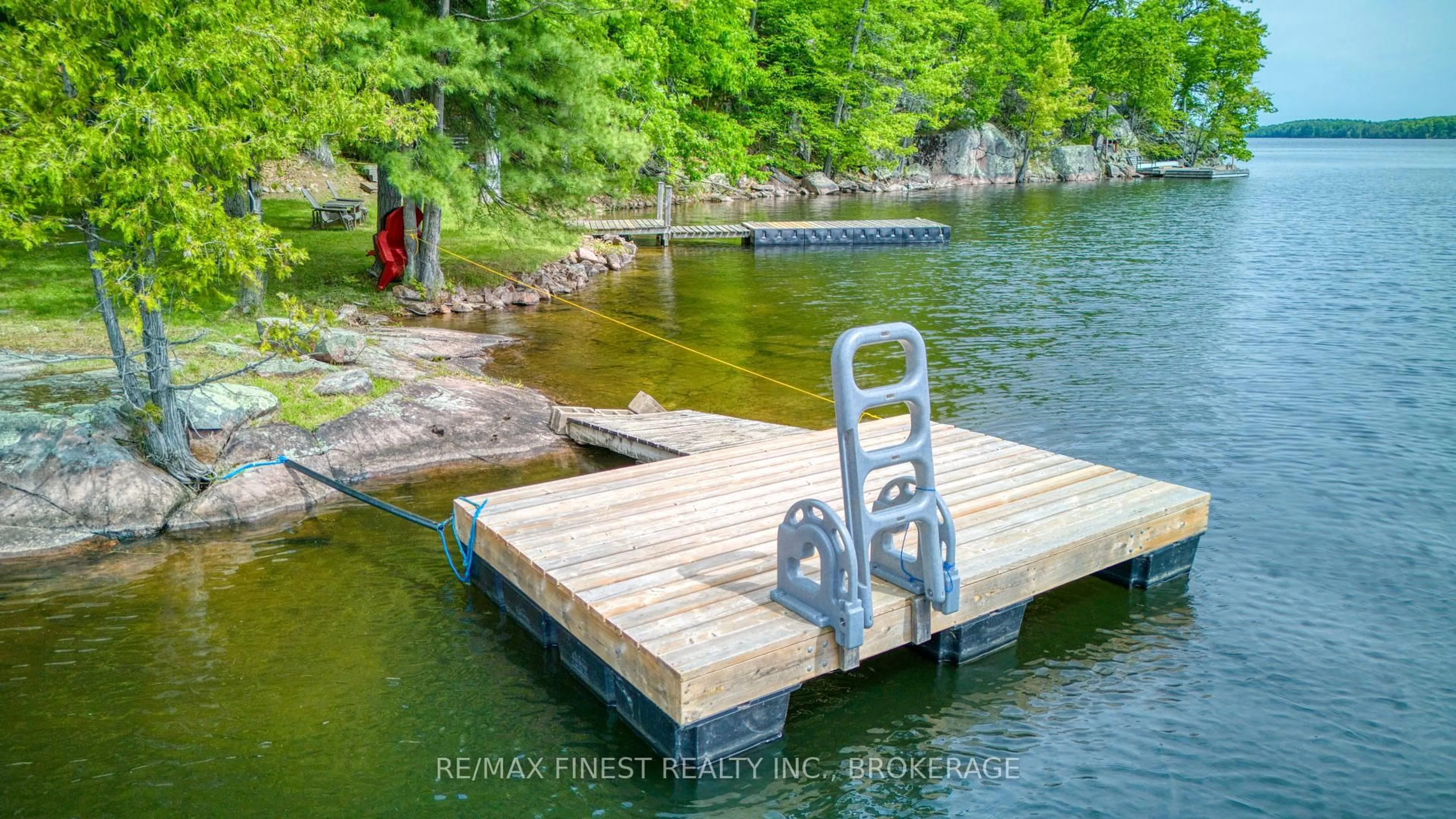 Blurry image for 64 Round Island Lane, Godfrey Ontario K0H 1T0