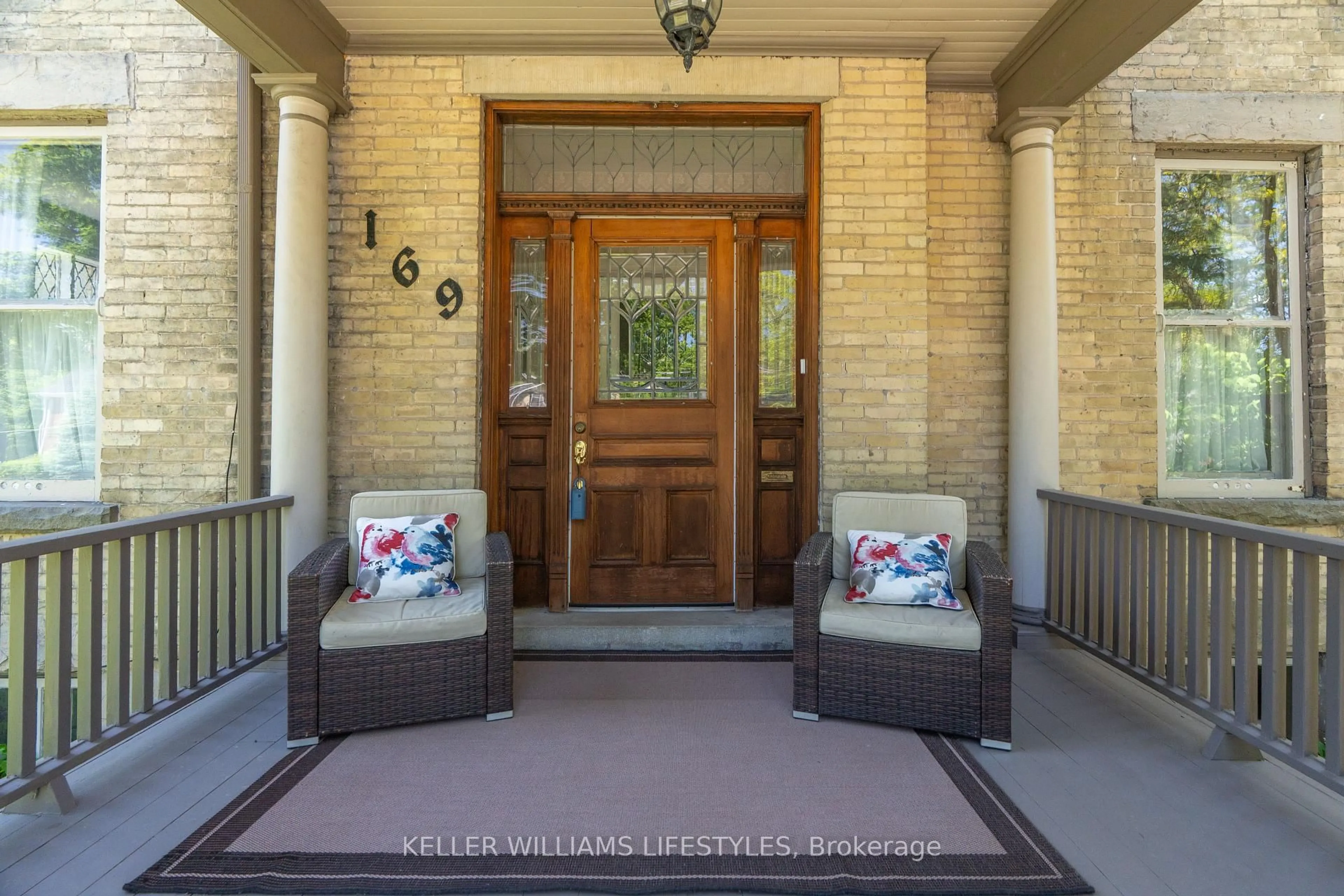 Indoor entryway for 169 Ridout St, London South Ontario N6C 3X7