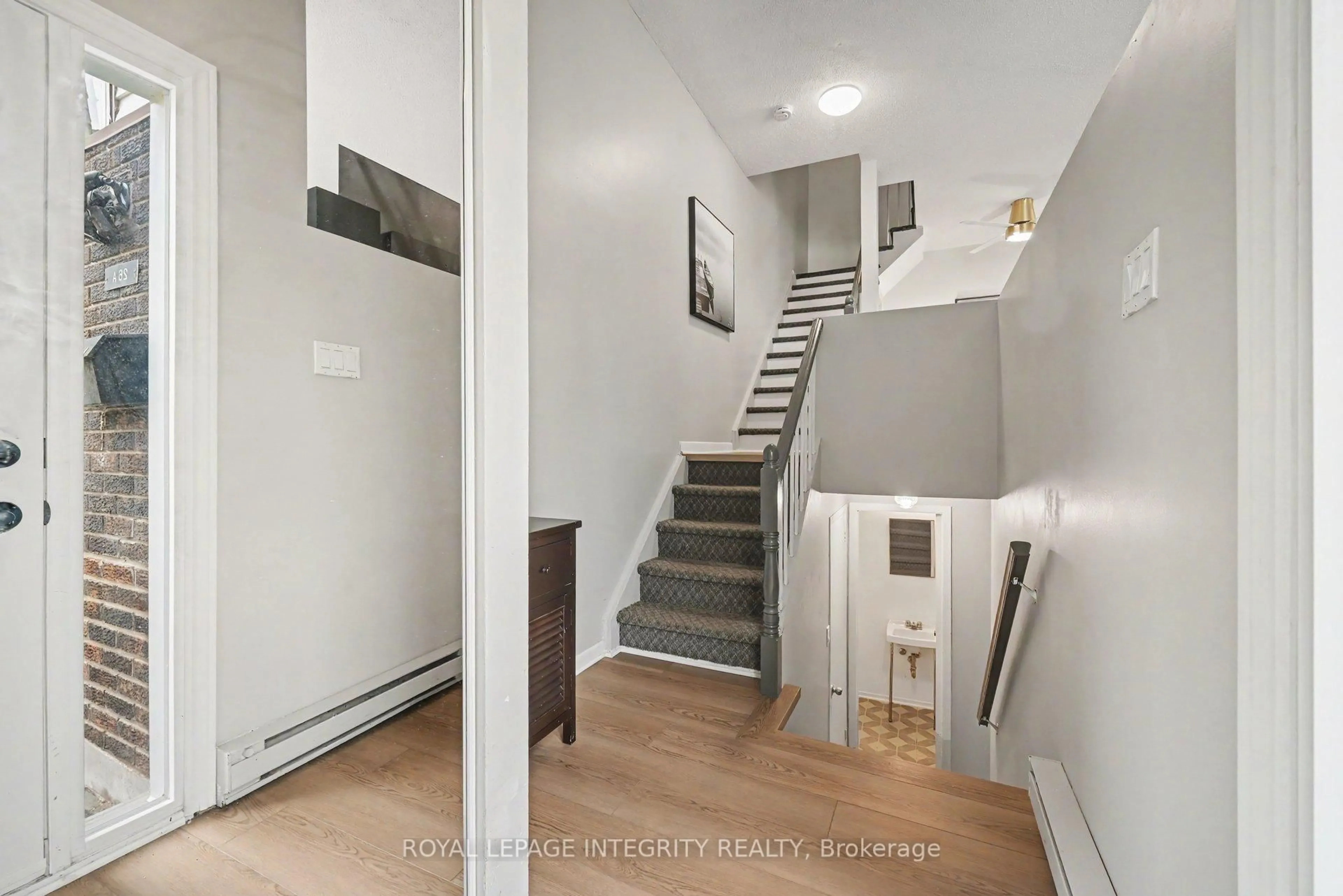 Unknown for 26A Lovell Lane #A, Ottawa Ontario K2H 9B6
