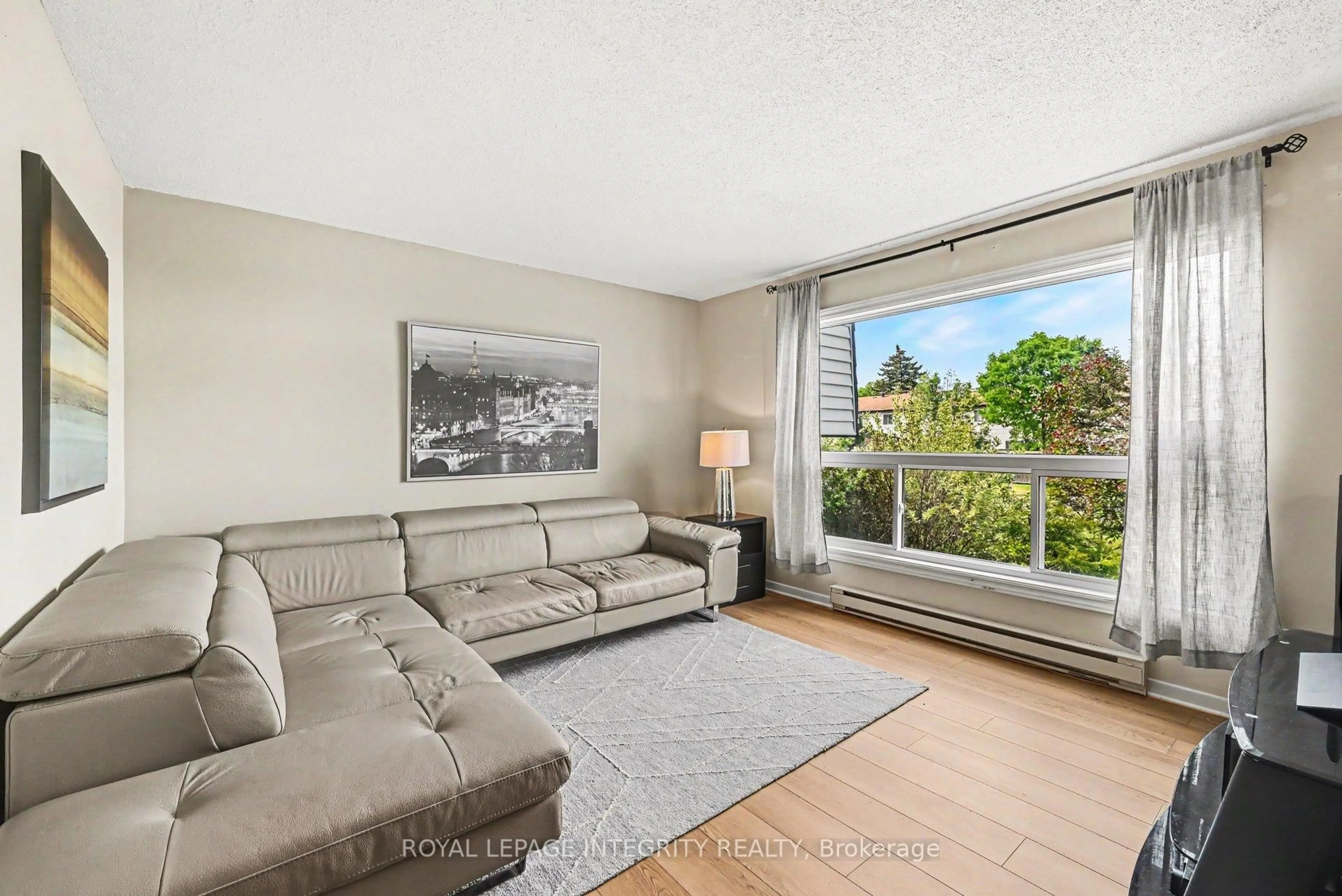 Living room with furniture, unknown for 26A Lovell Lane #A, Ottawa Ontario K2H 9B6