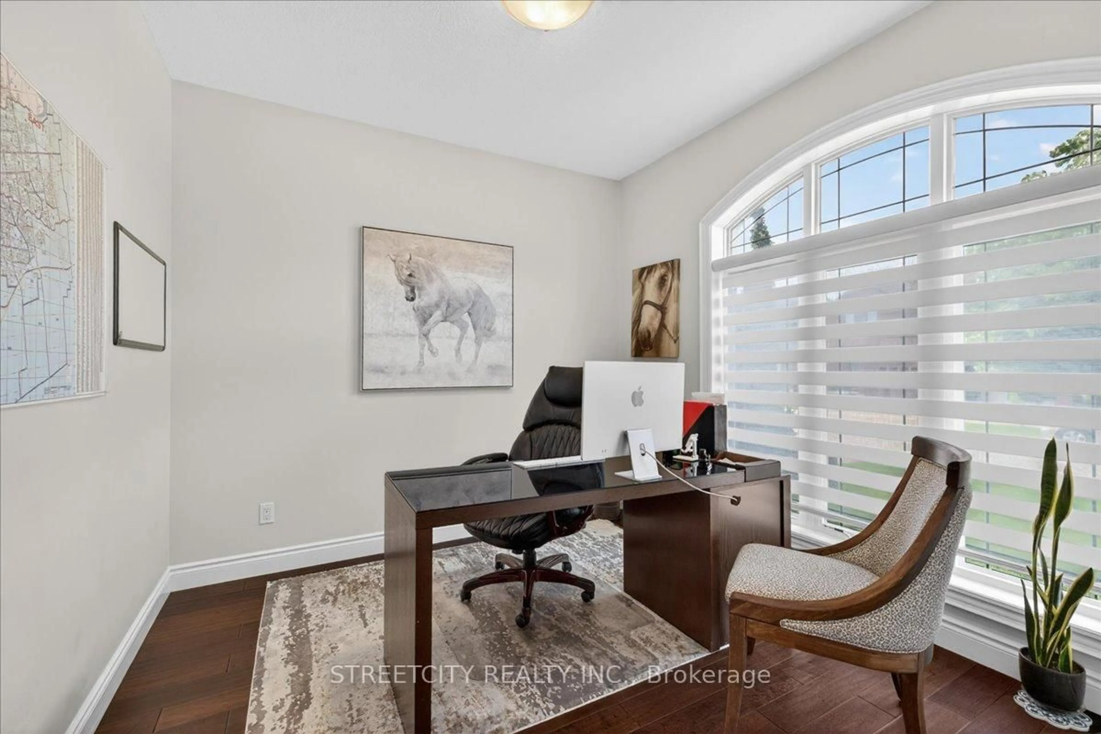 A pic of a room for 717 Jackpine Way, London North Ontario N5X 0L9