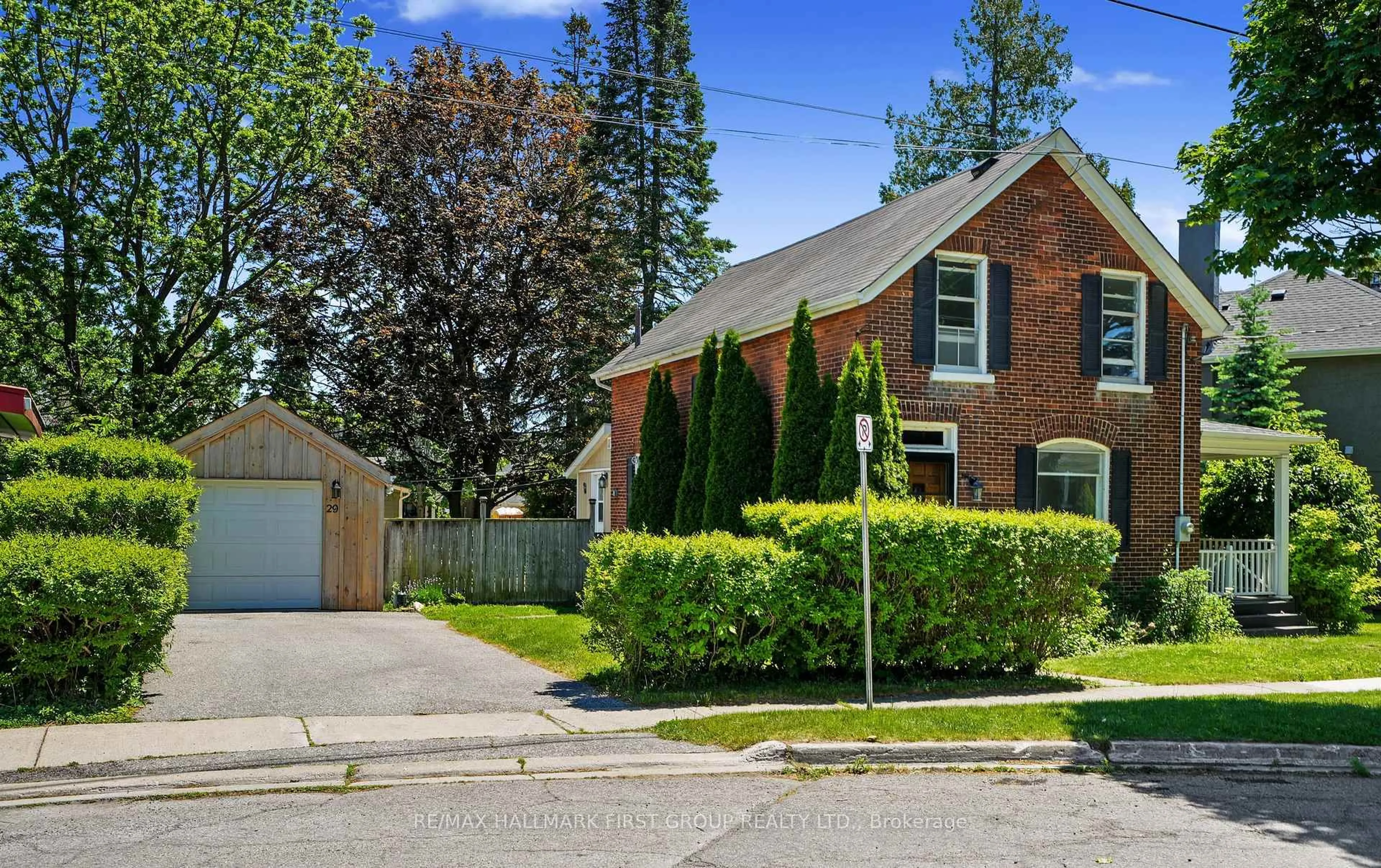 Home with brick exterior material, street for 29 Ellen St, Port Hope Ontario L1A 1Y1