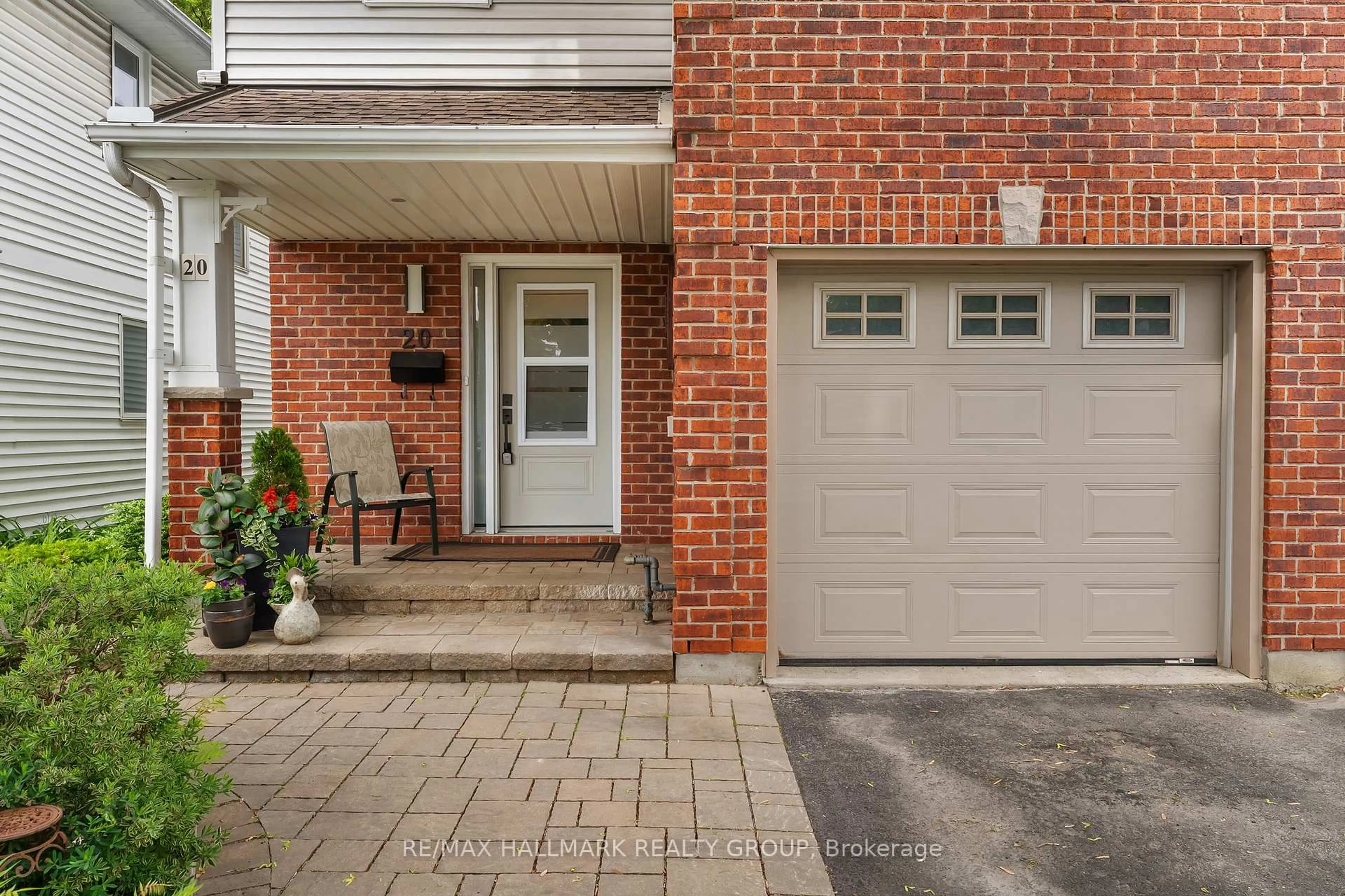 Home with brick exterior material, street for 20 Royal Oak Crt, Ottawa Ontario K1T 3N9
