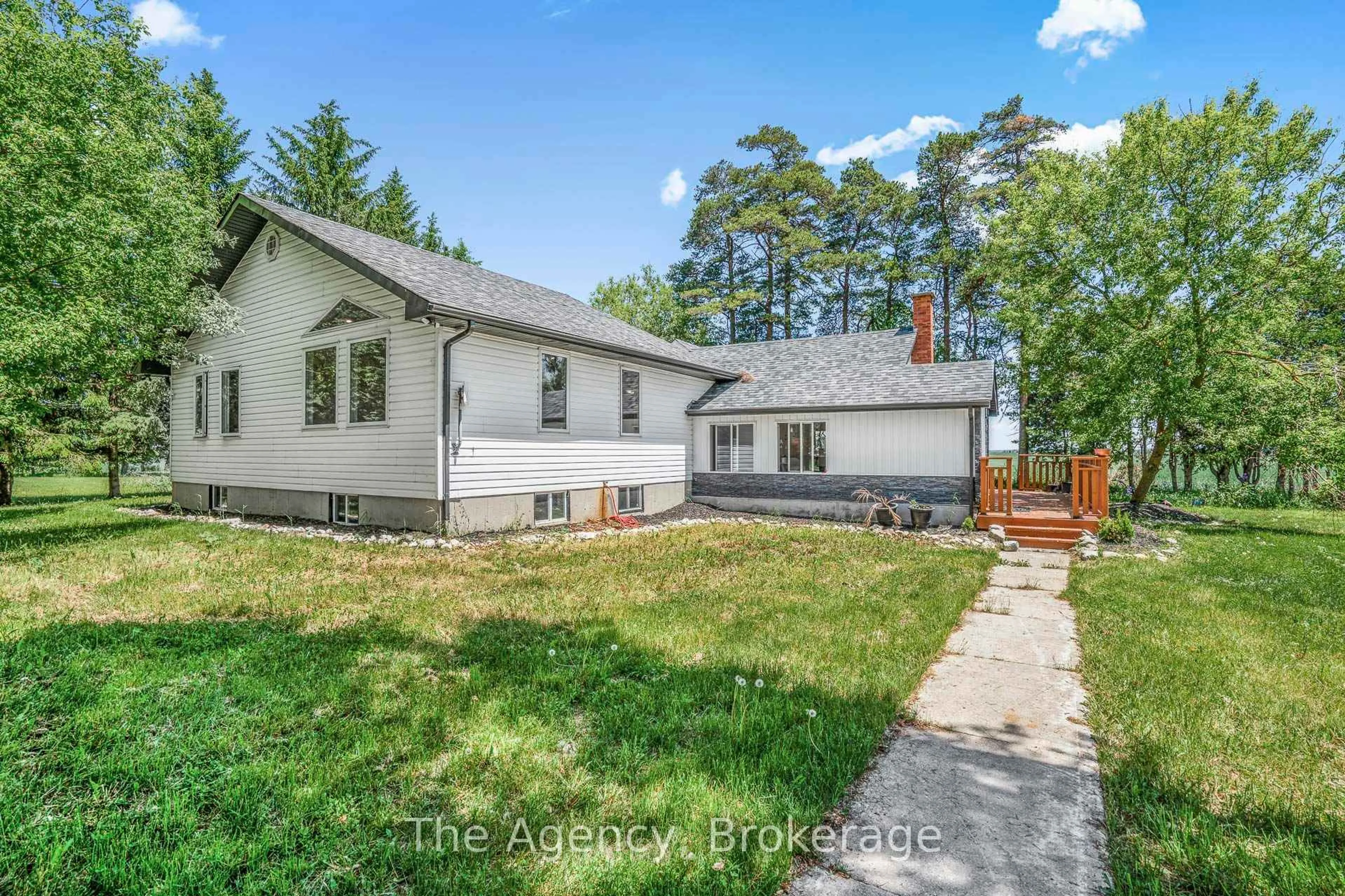 A pic from outside/outdoor area/front of a property/back of a property/a pic from drone, street for 441038 Concession 12-13 Rd, East Luther Grand Valley Ontario L9W 0Z9